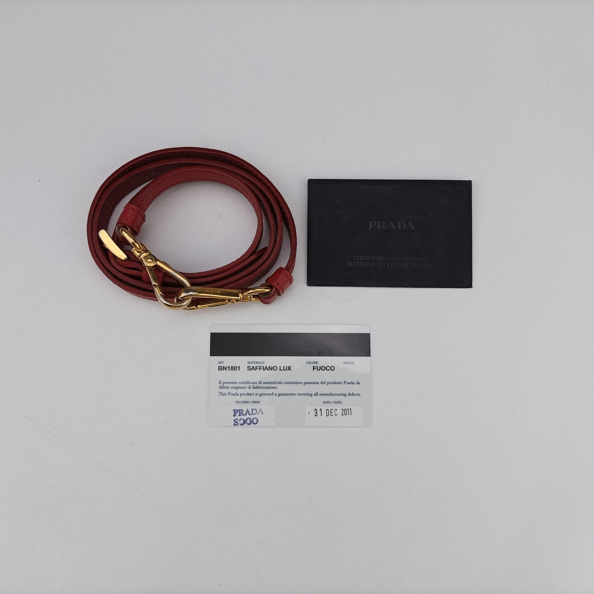Pre-owned Prada Galleria Red SAFFIANO Leather BN1786 shoulderbag | stylenewstar