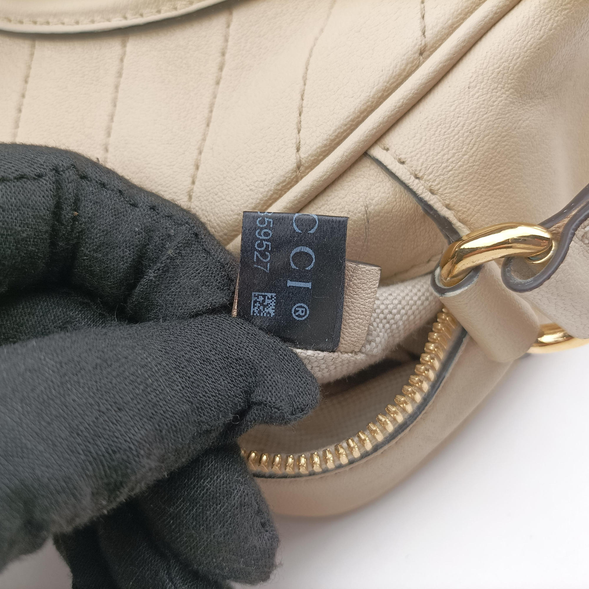 Pre-owned Gucci Blondie Beige Leather 742360 shoulderbag | stylenewstar