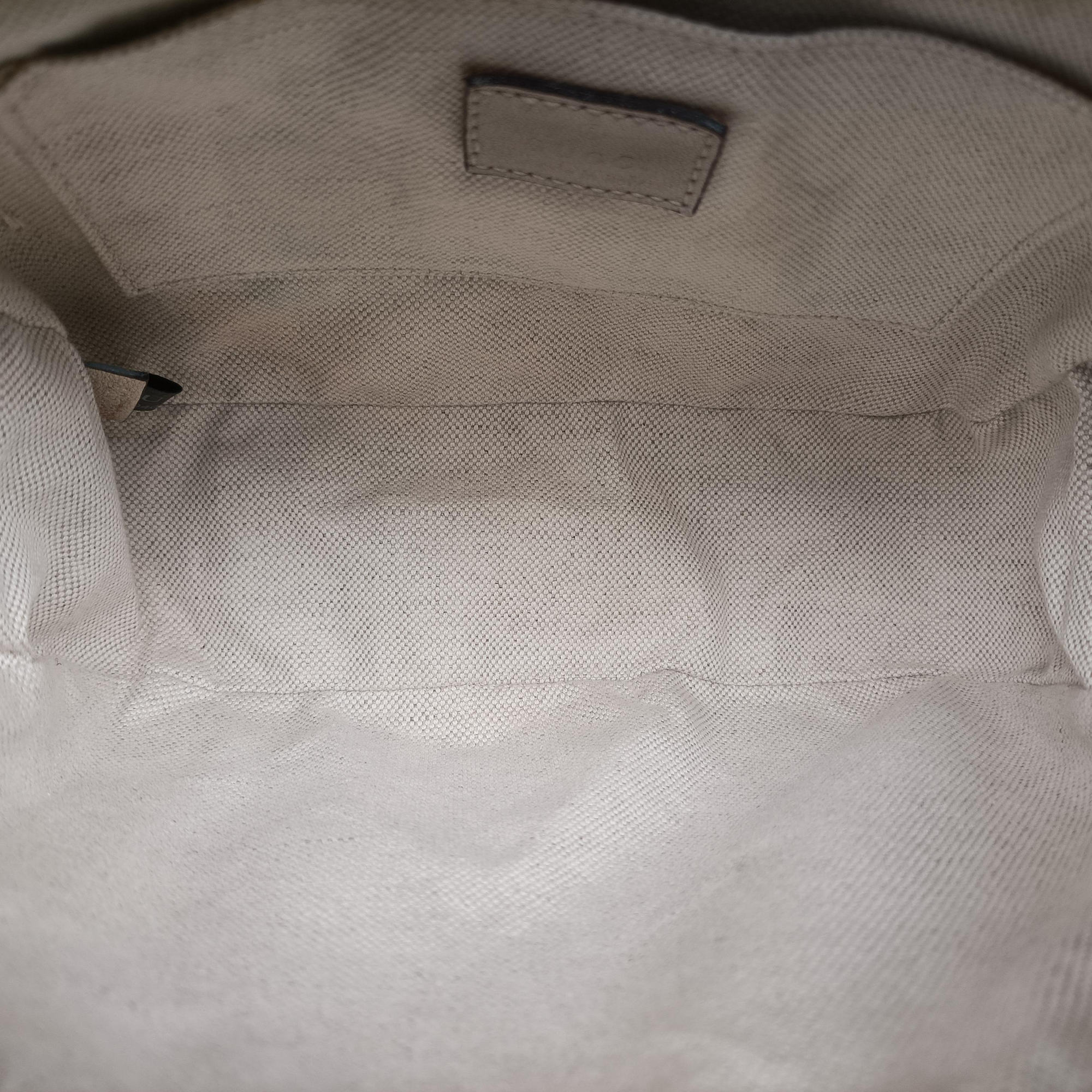 Pre-owned Gucci Blondie Beige Leather 742360 shoulderbag | stylenewstar