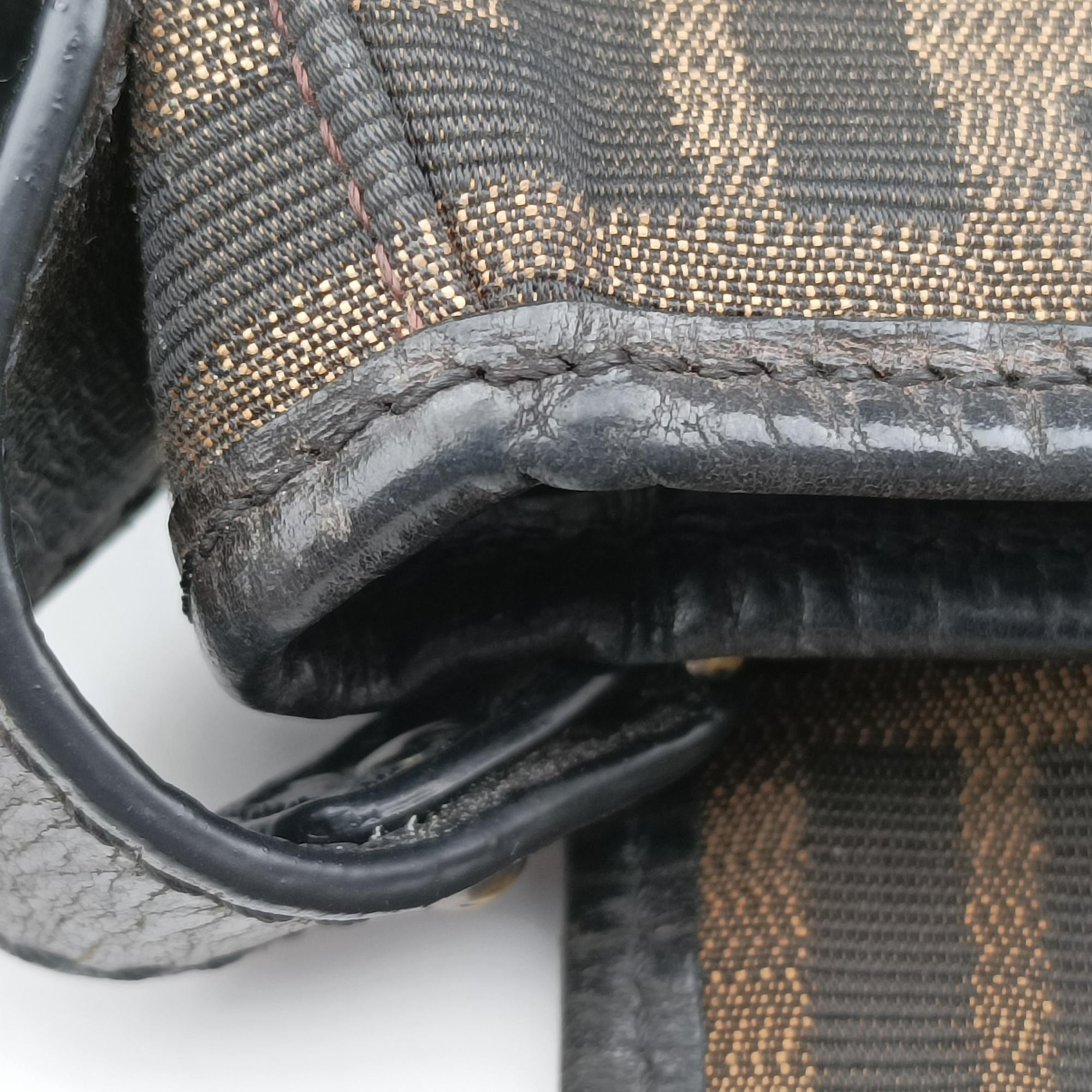 Pre-owned Fendi B bag zucca Brown×Black Canvas×Leather 8BR551 shoulderbag | stylenewstar