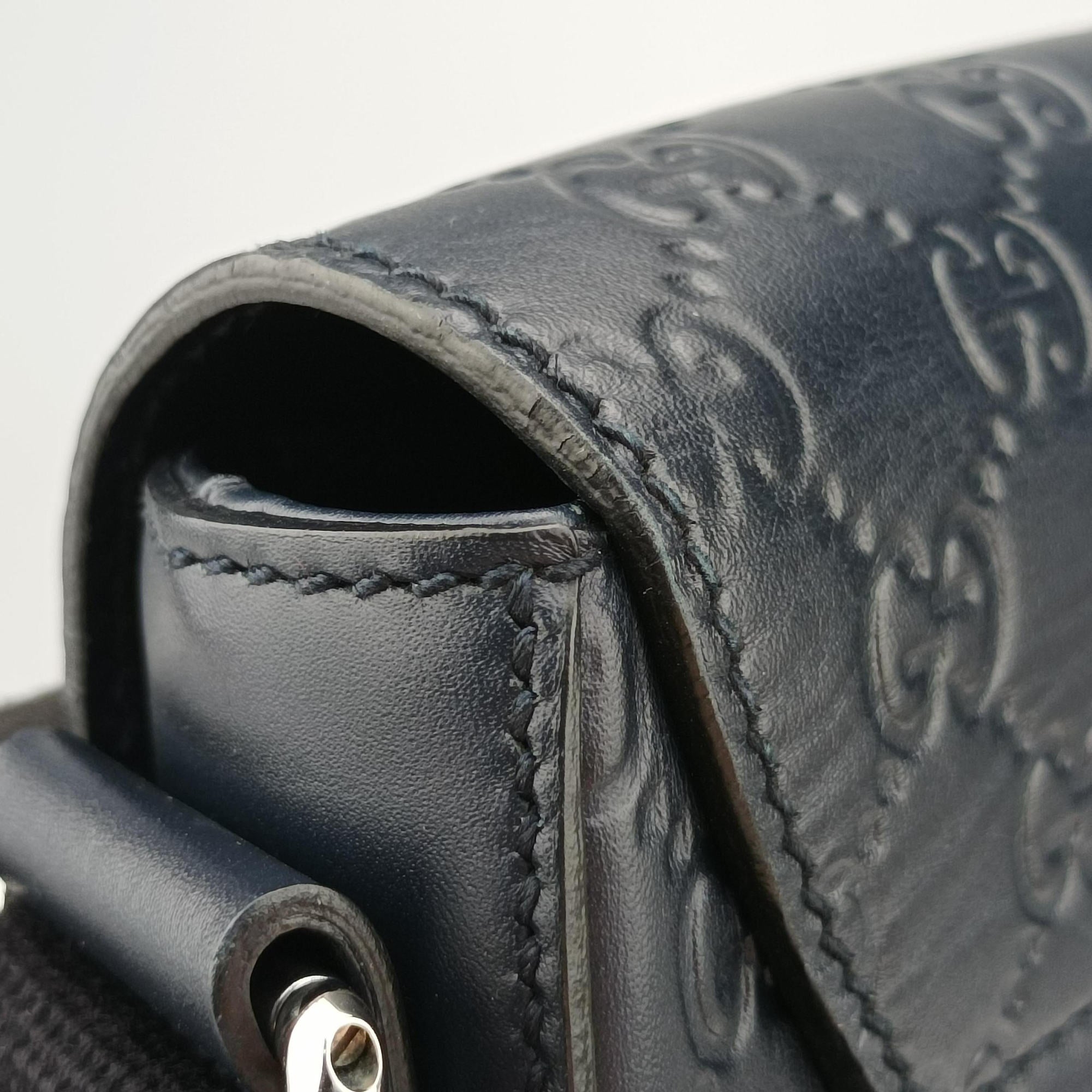 Pre-owned Gucci GG Plus GG Supreme Navy Leather 406368 shoulderbag | stylenewstar