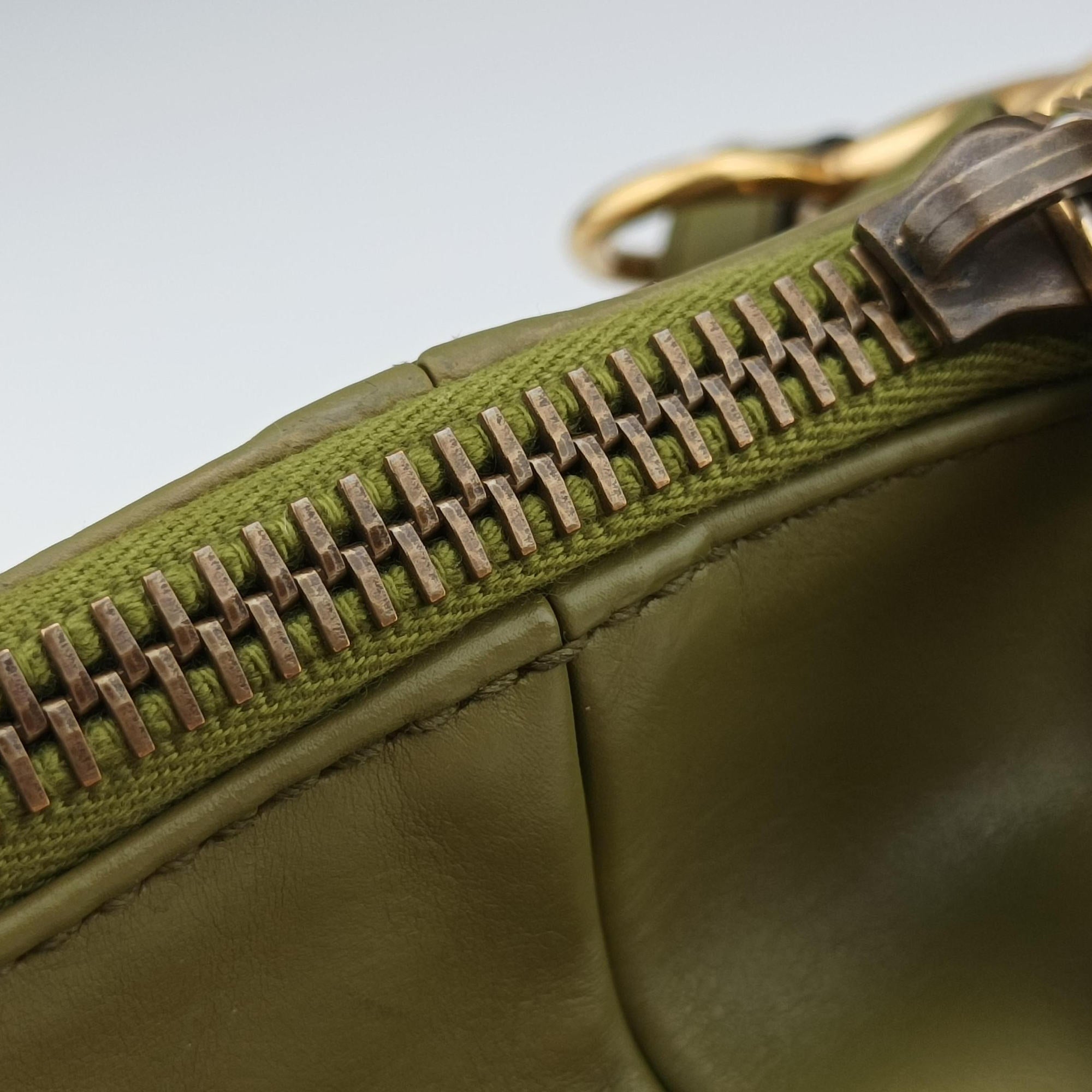 Pre-owned Gucci Horsebit hobo Green Leather 309578 handbag | stylenewstar