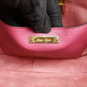 Secondhand Miu Miu MADRAS Fuchsia Pink Leather 5BA104 shoulderbag | stylenewstar