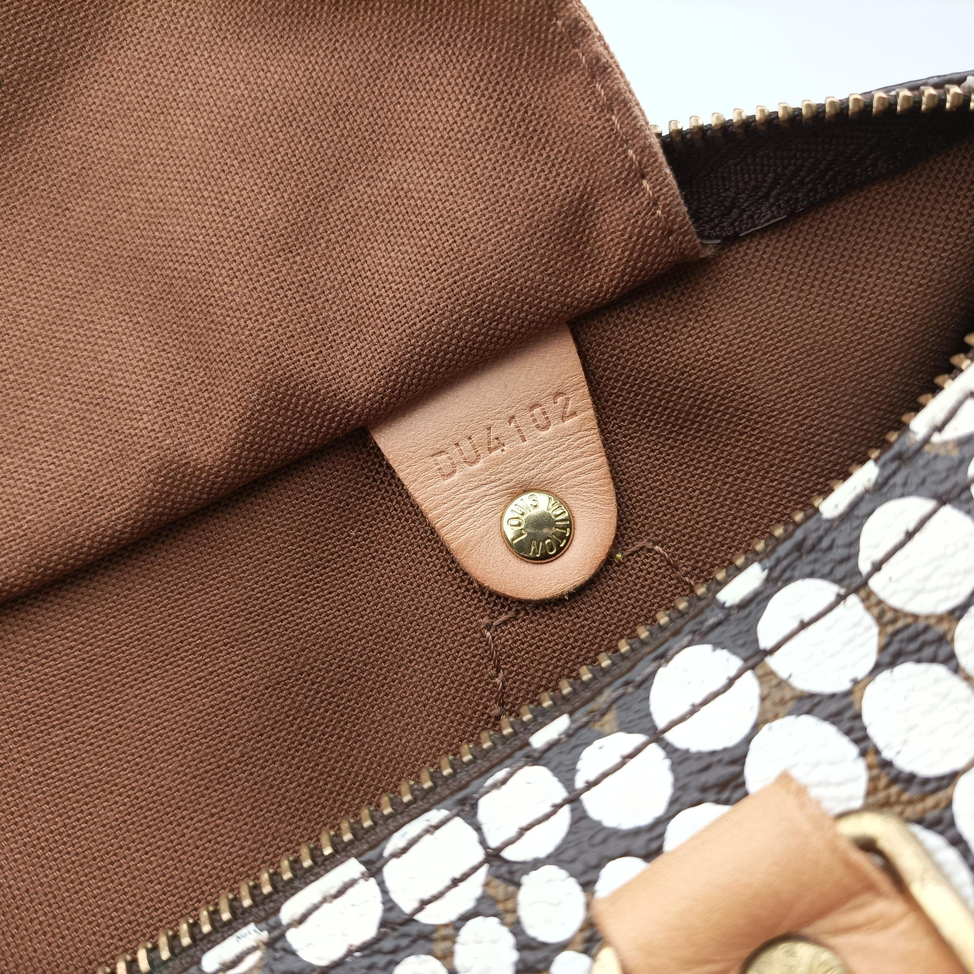 Pre-owned Louis Vuitton Monogram Town Speedy 30 Brown x White Monogram canvas    　 M40690 handbag | stylenewstar