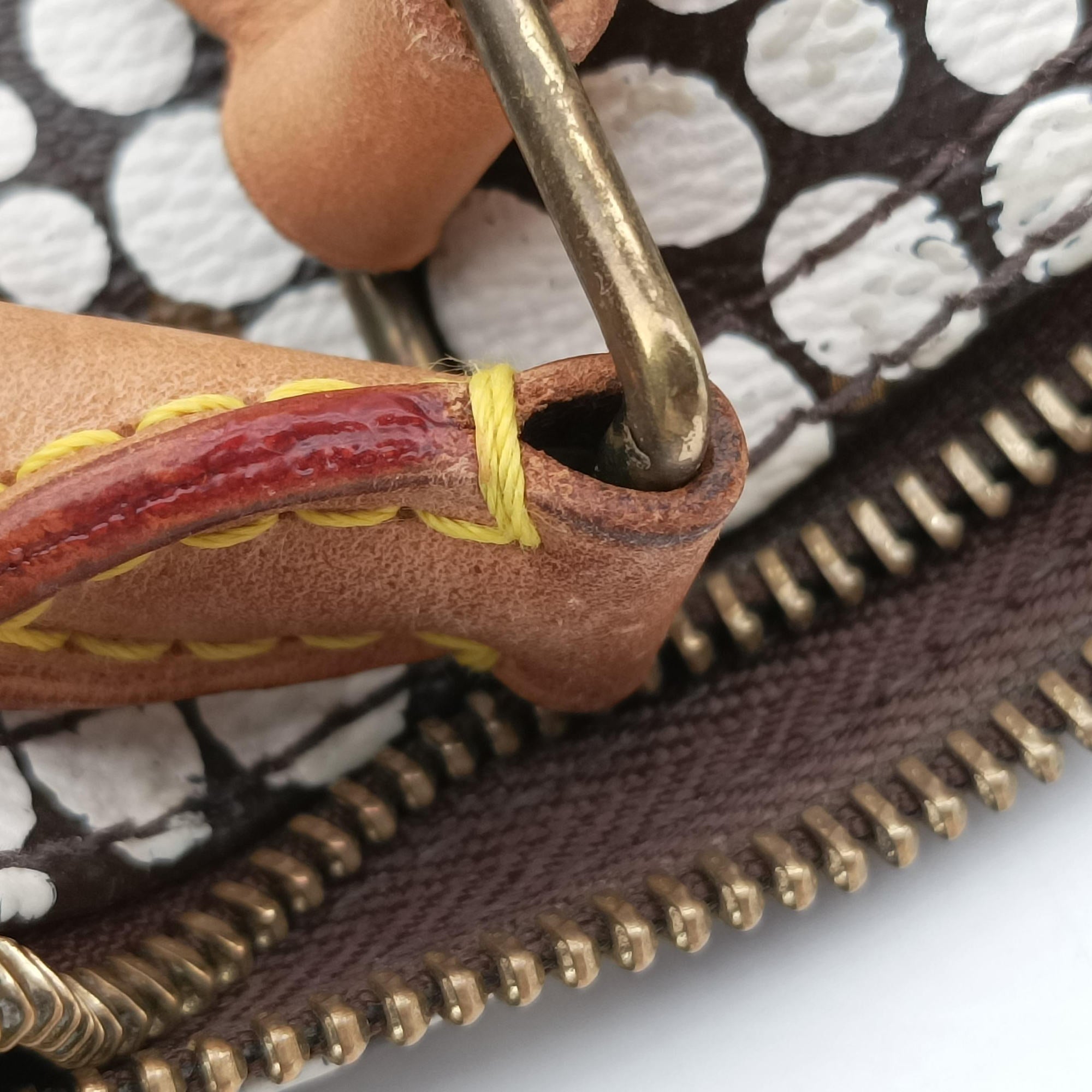 Pre-owned Louis Vuitton Monogram Town Speedy 30 Brown x White Monogram canvas    　 M40690 handbag | stylenewstar