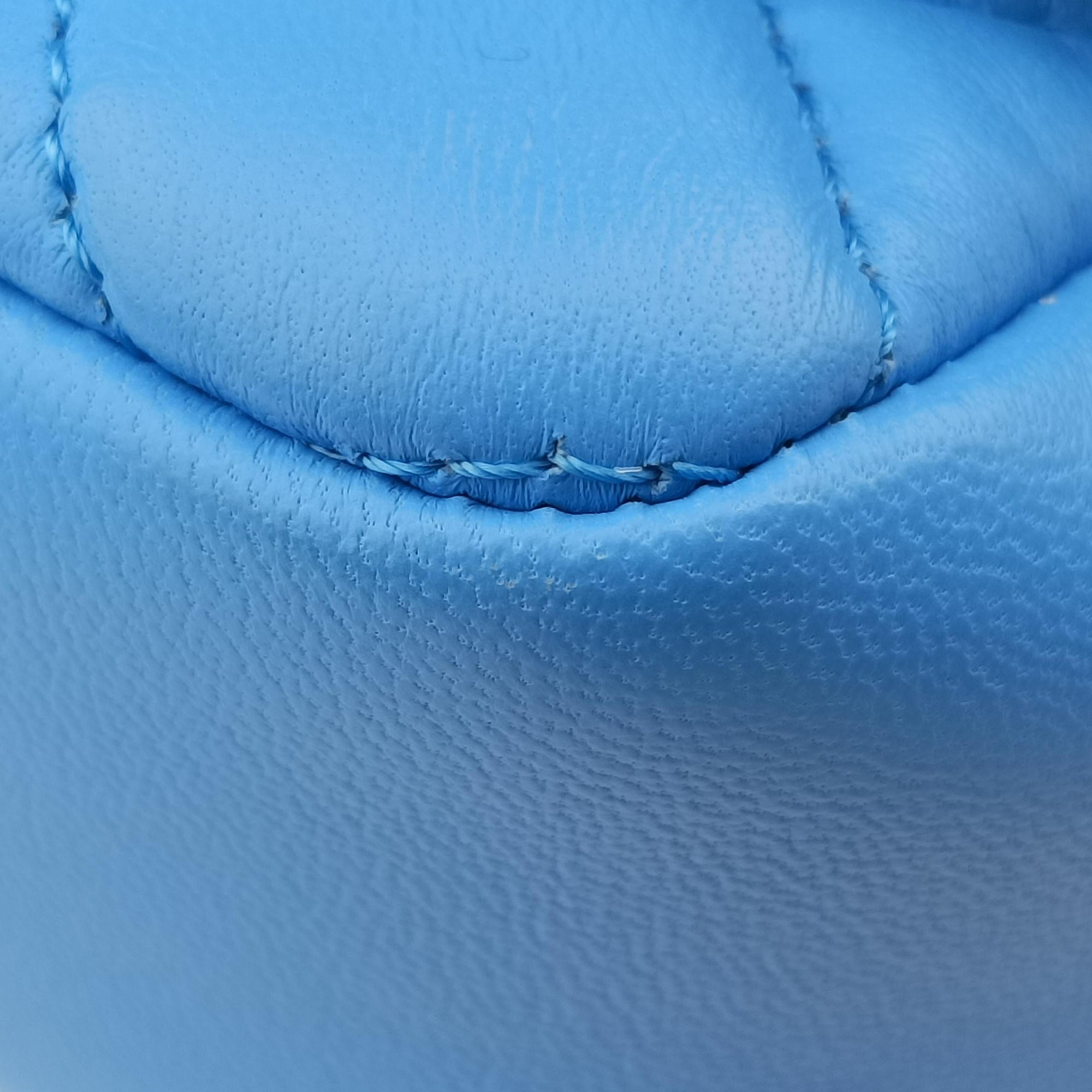Vintage VERSACE Medusa Blue Leather  shoulderbag | stylenewstar