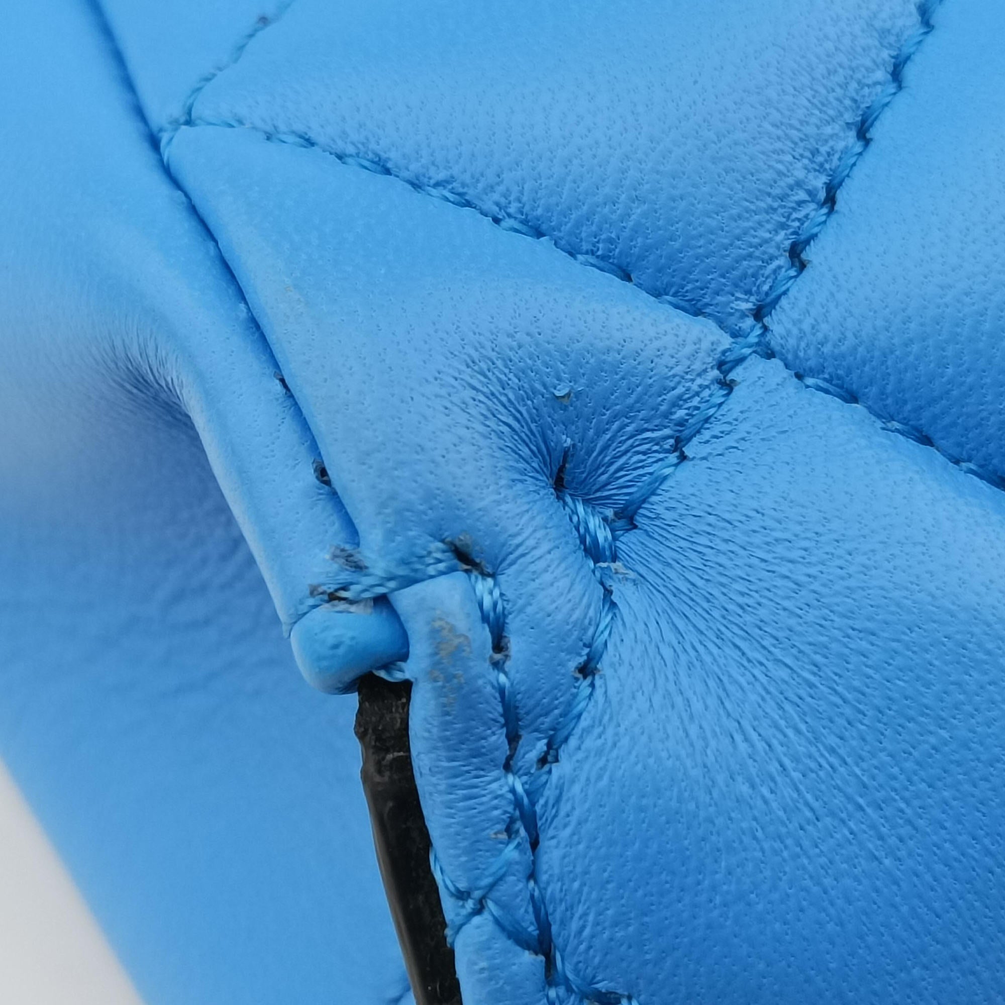 Vintage VERSACE Medusa Blue Leather  shoulderbag | stylenewstar