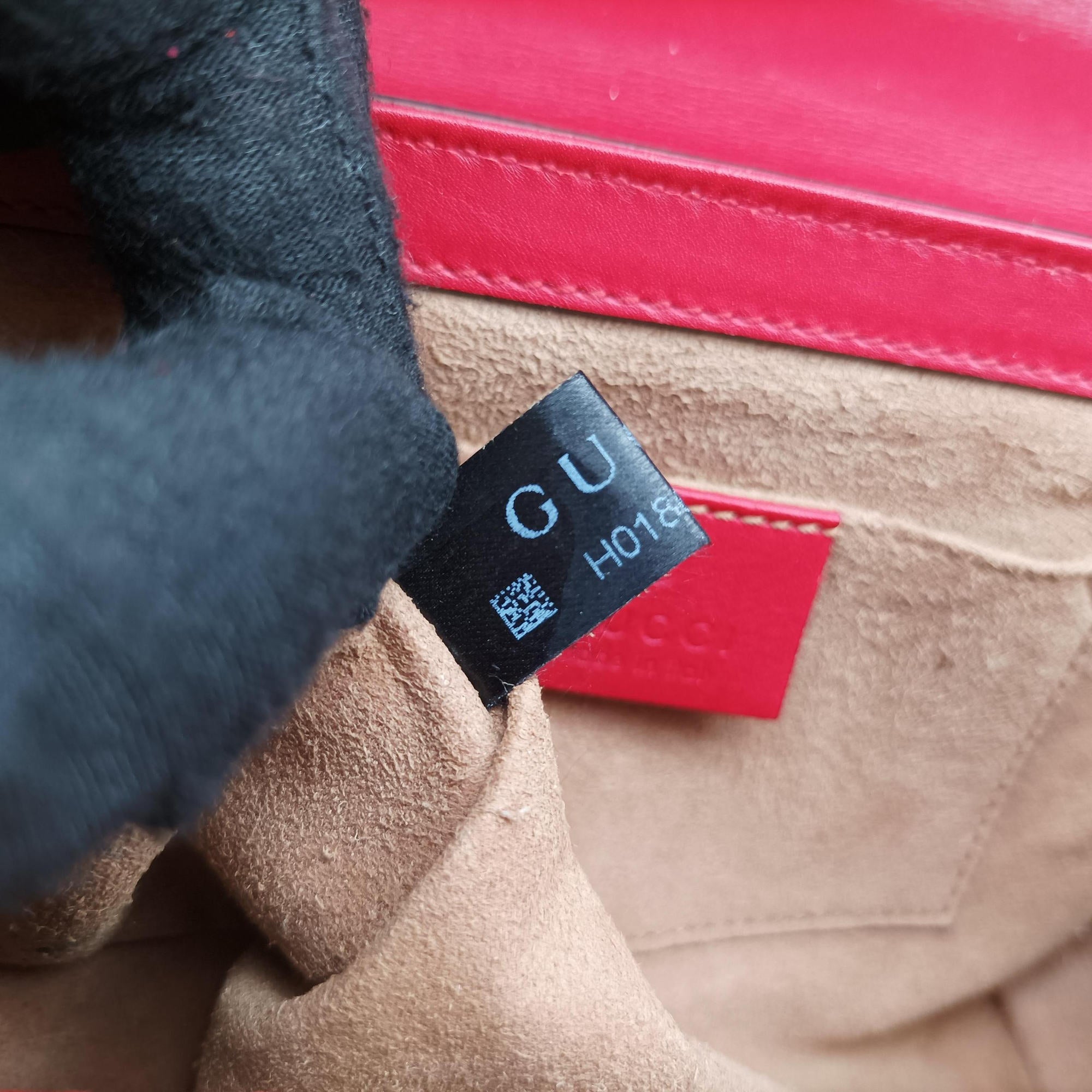 Pre-owned Gucci Padlock beige×red×pink PVC coated canvas×Leather 409487 shoulderbag | stylenewstar