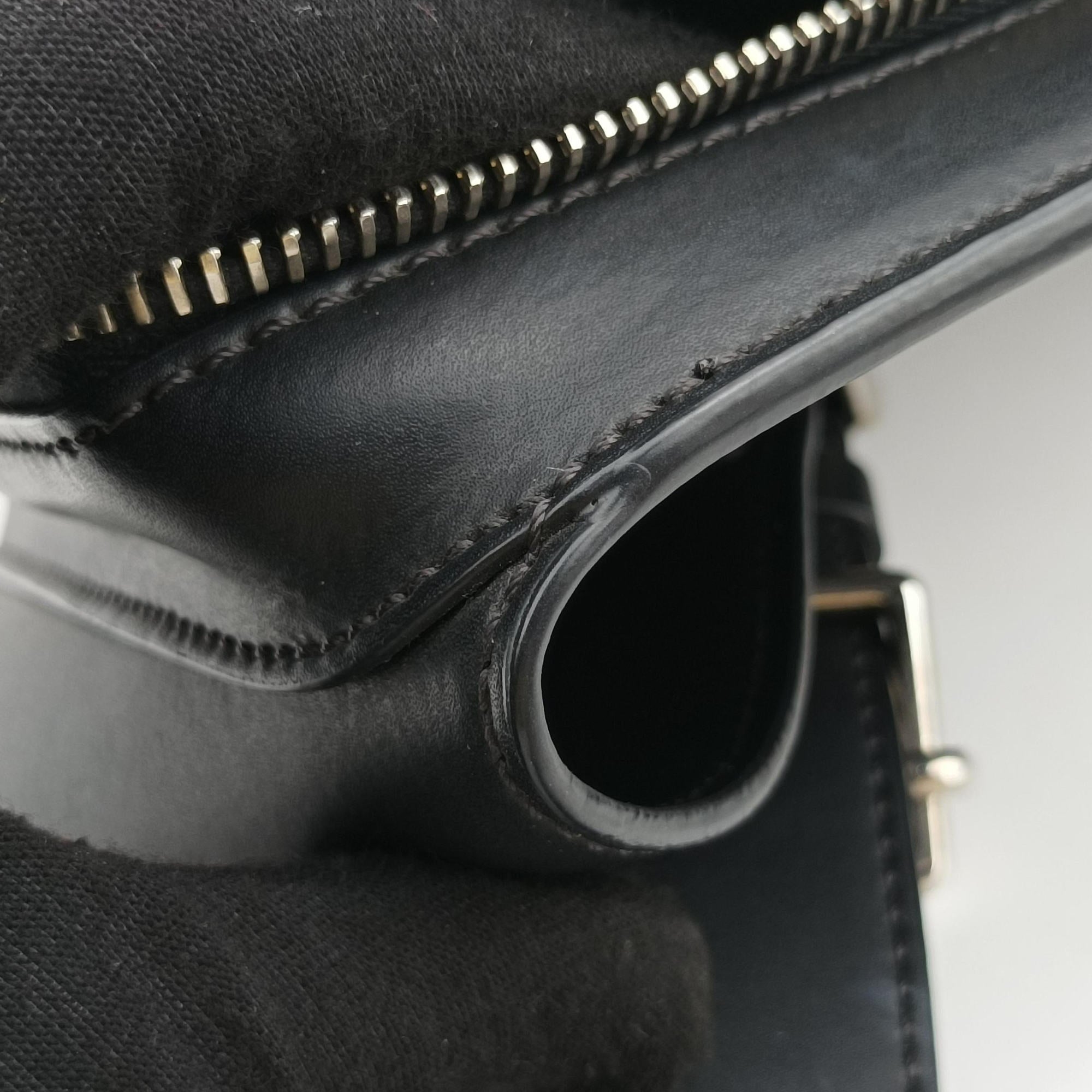 Pre-owned Valentino VLTN Print Black Leather  bum bag/waist bag | stylenewstar