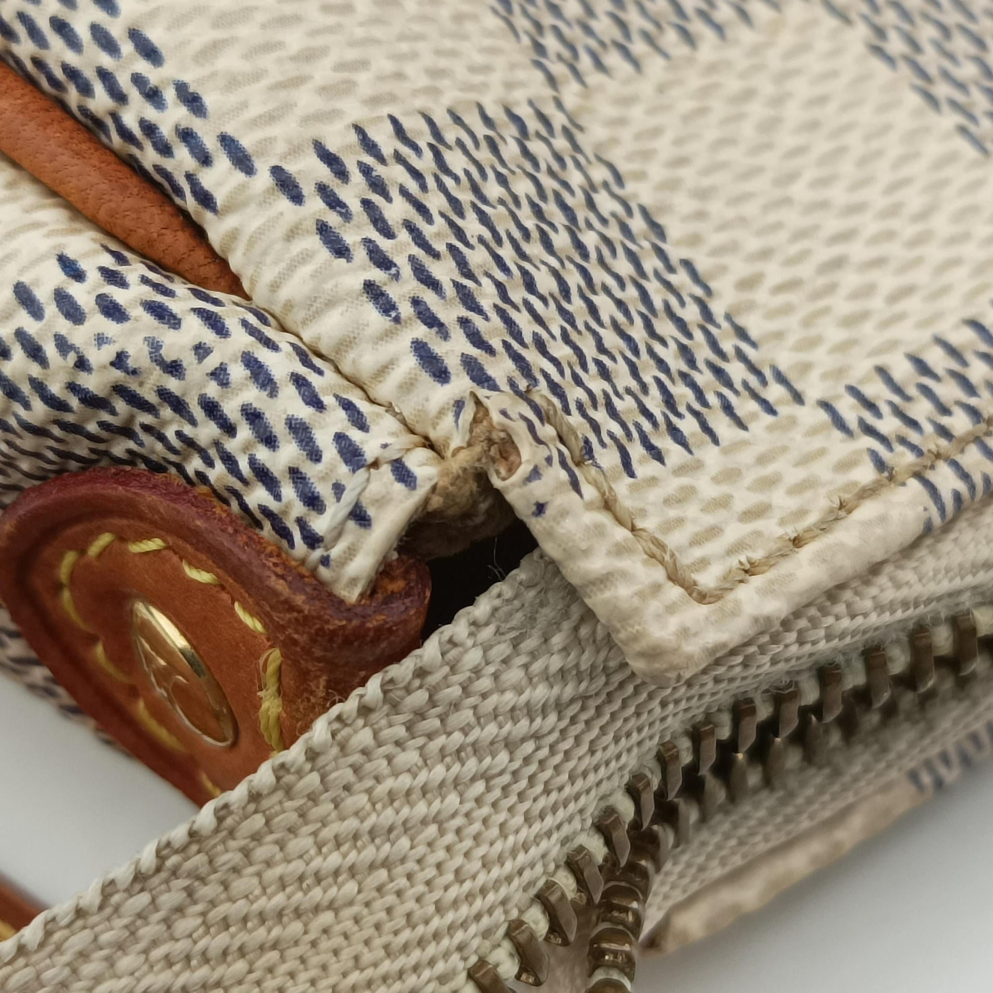 Pre-owned Louis Vuitton EVA AZUR Damier Canvas N55214 shoulderbag | stylenewstar