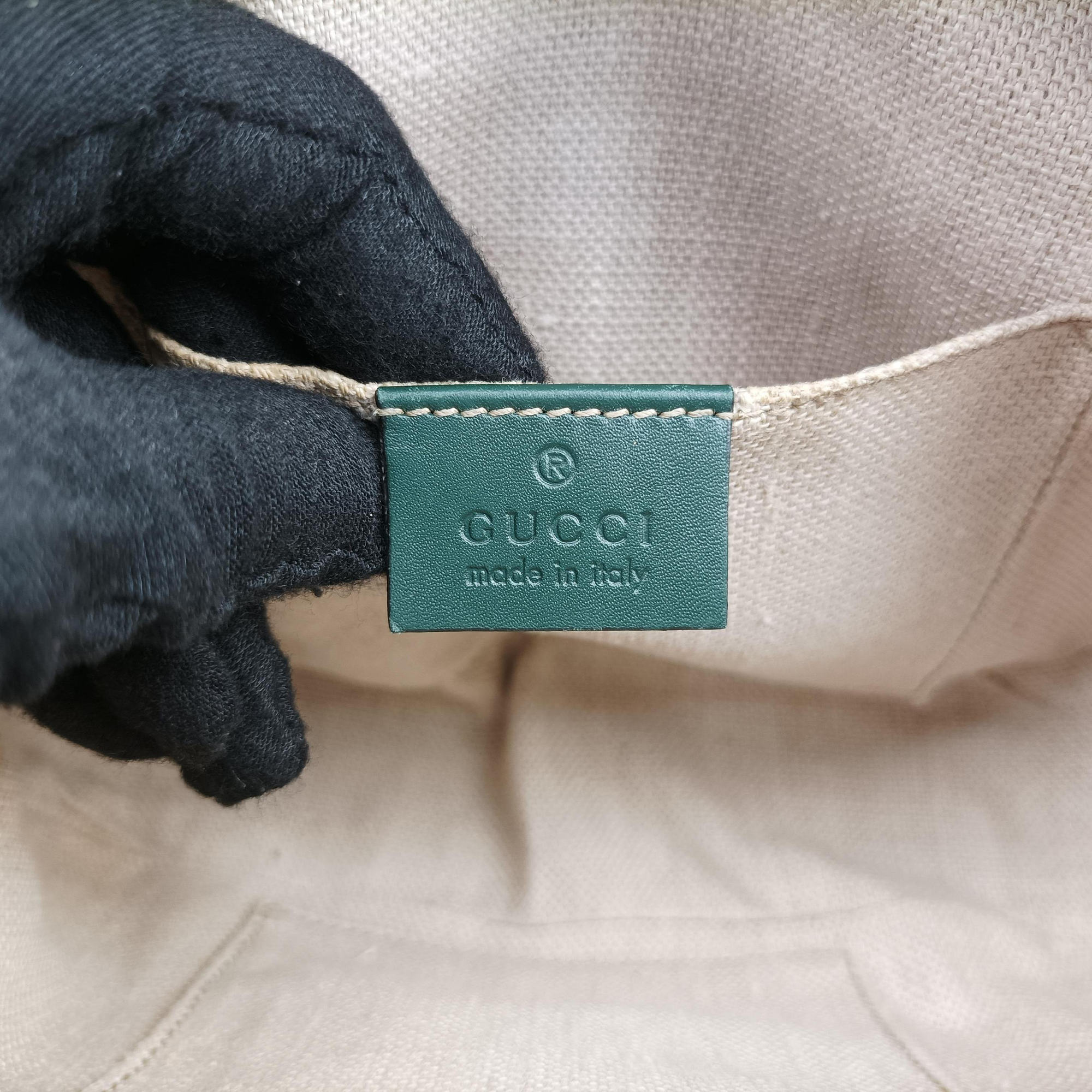 Secondhand Gucci Bee Web Green Leather 412008 shoulderbag | stylenewstar