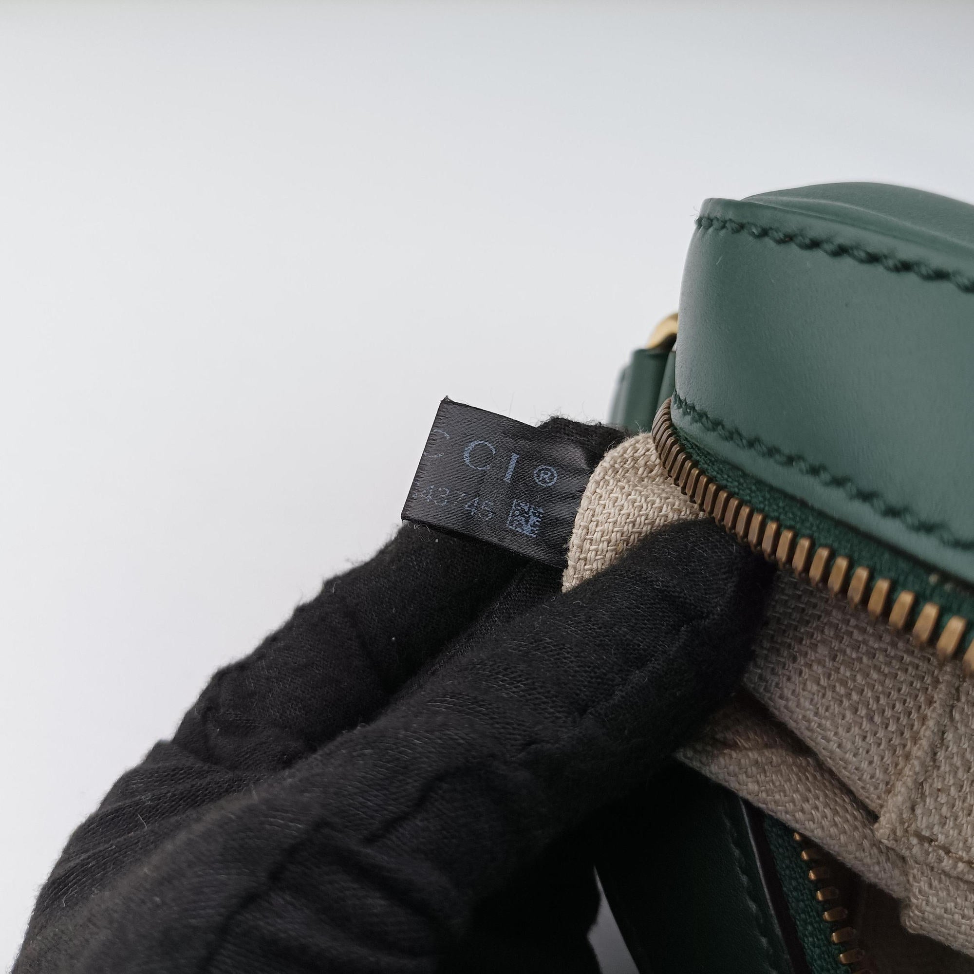 Secondhand Gucci Bee Web Green Leather 412008 shoulderbag | stylenewstar