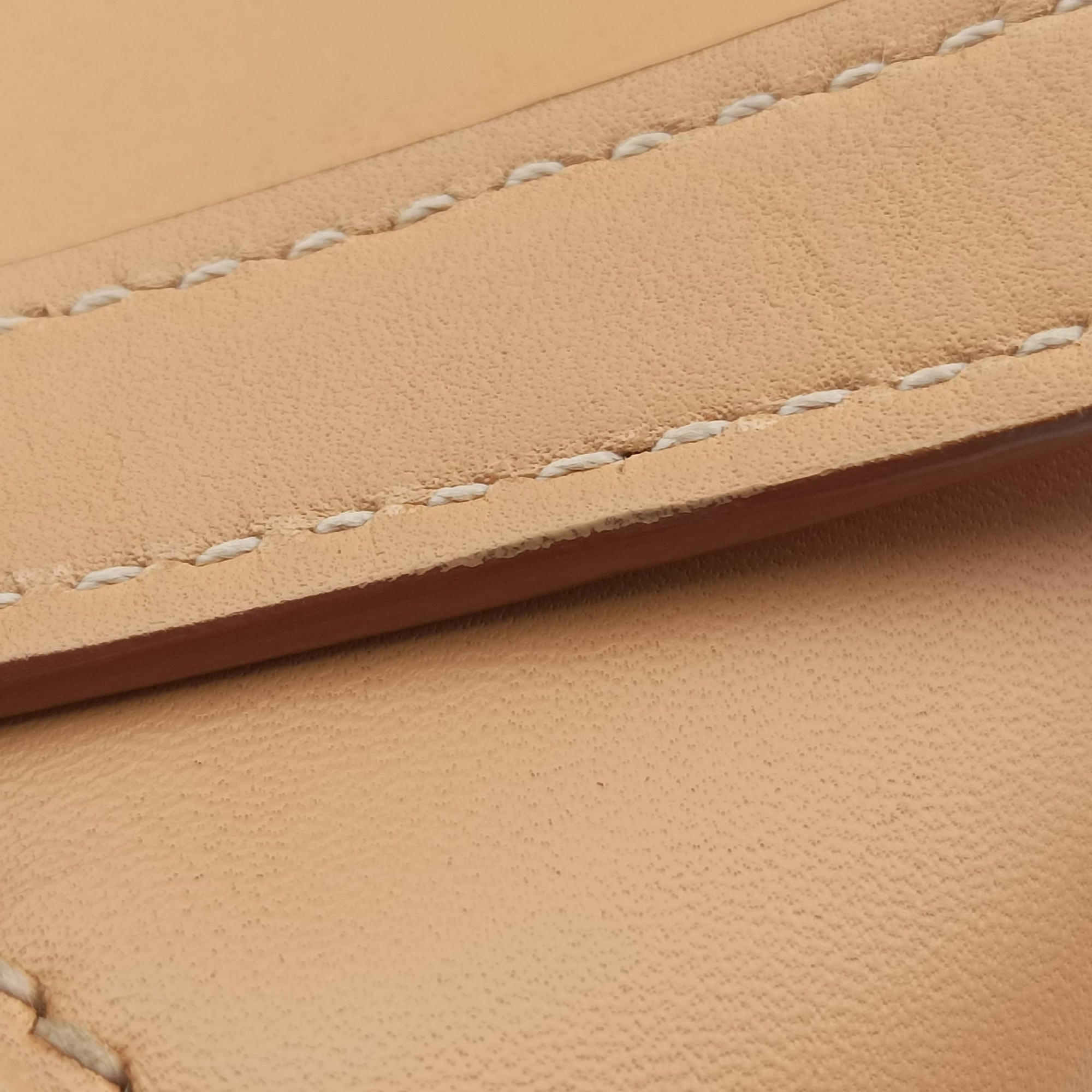 Secondhand Yves Saint Laurent KAIA small Beige Leather 623097 shoulderbag | stylenewstar