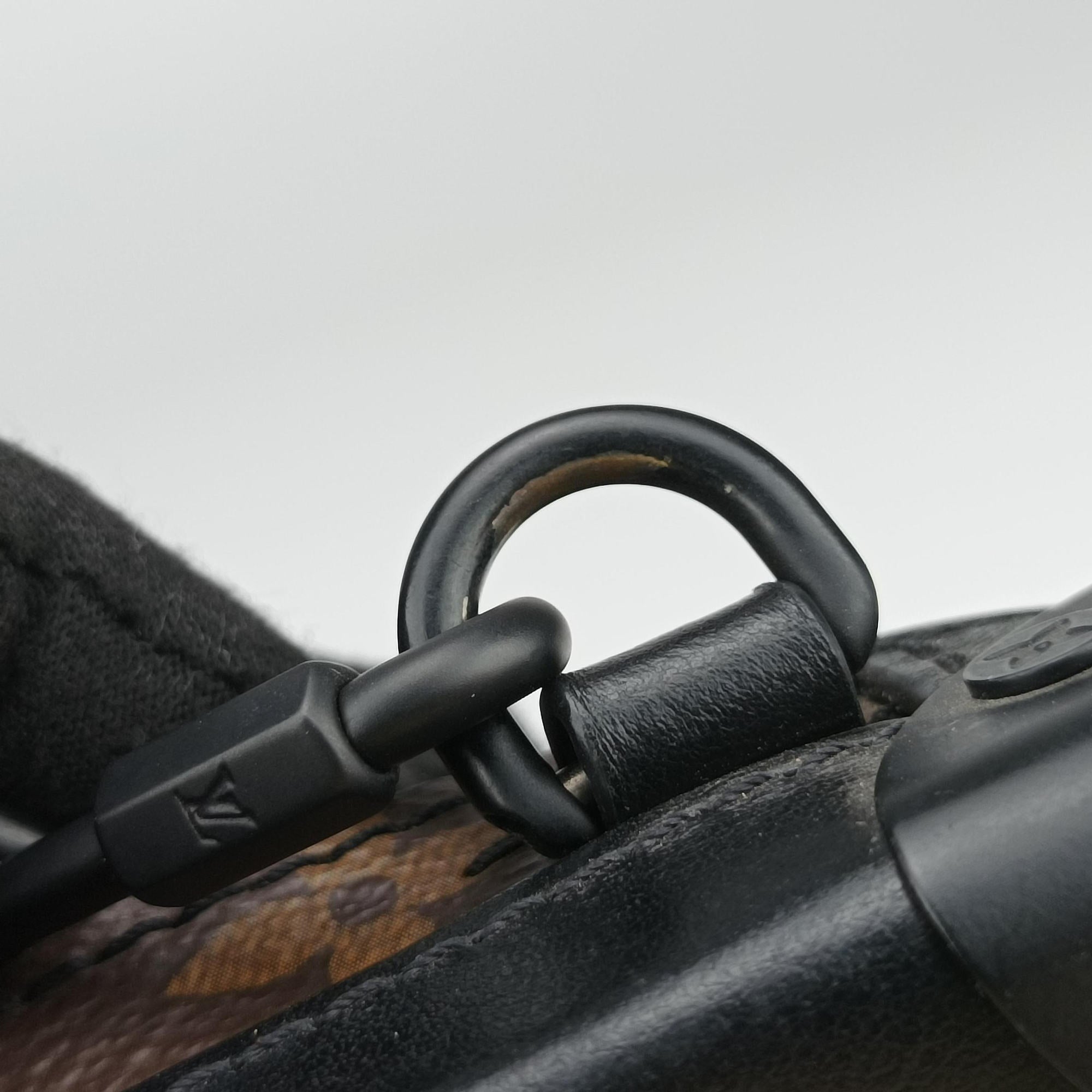 Pre-owned Louis Vuitton Vertical Soft Trunk brown×Noir Monogram Toughtage M45044 shoulderbag | stylenewstar