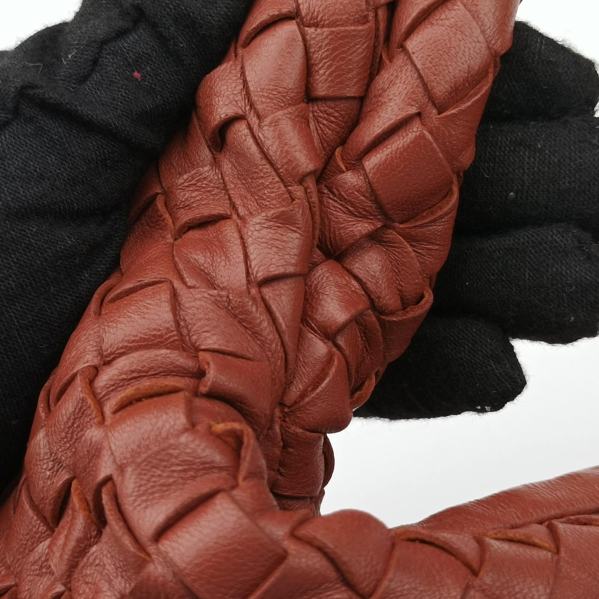 Pre-owned Bottega Veneta Intrecciato Red lambskin  handbag | stylenewstar