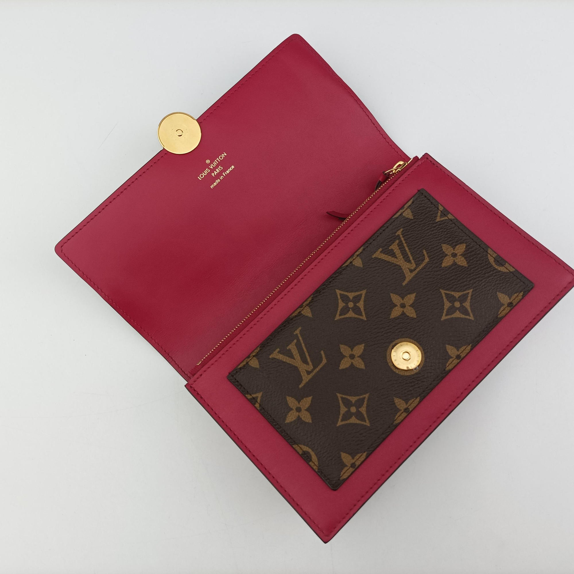 Pre-owned Louis Vuitton Flore Chain brown×FUCHSIA Monogram Porte Feuille ×calf leather M69578 shoulderbag | stylenewstar
