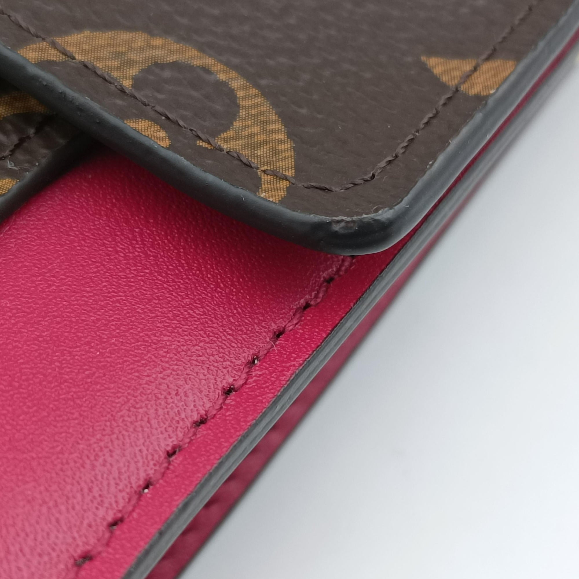 Pre-owned Louis Vuitton Flore Chain brown×FUCHSIA Monogram Porte Feuille ×calf leather M69578 shoulderbag | stylenewstar