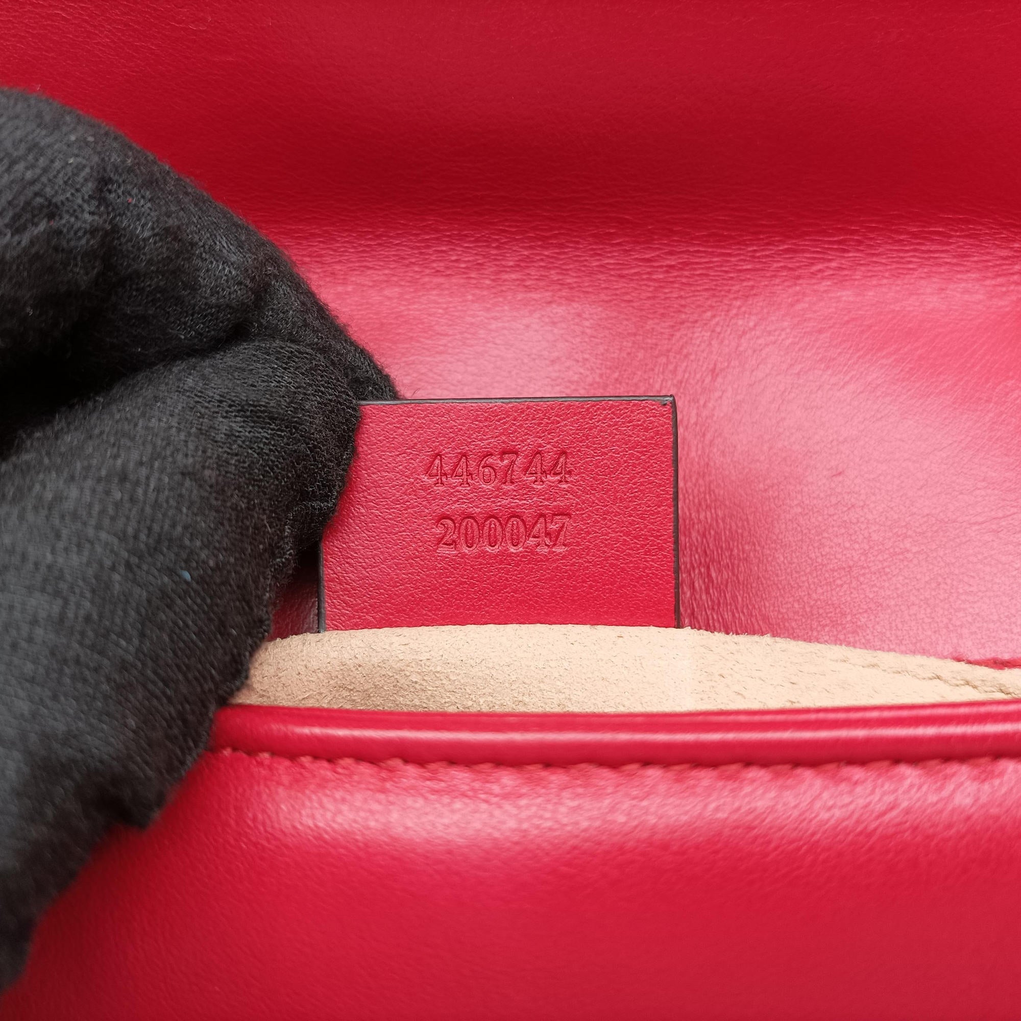 Pre-owned Gucci GG Marmont Red Leather 446744 shoulderbag | stylenewstar