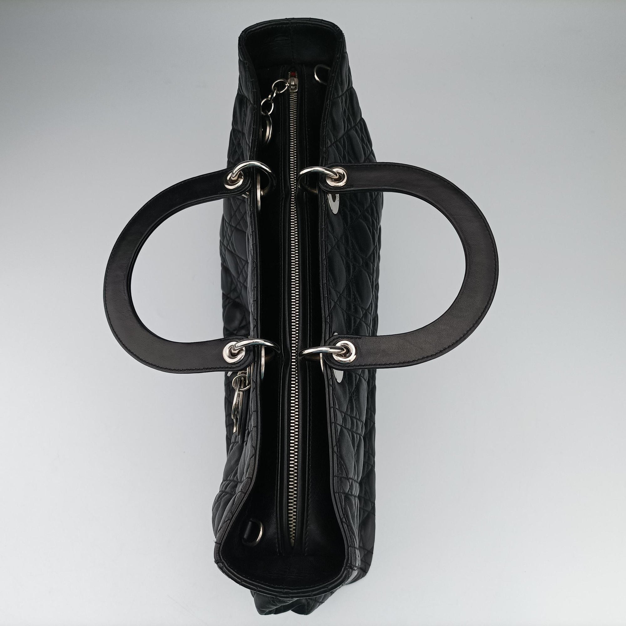 Pre-owned Christian Dior Lady Dior Black lambskin  shoulderbag | stylenewstar