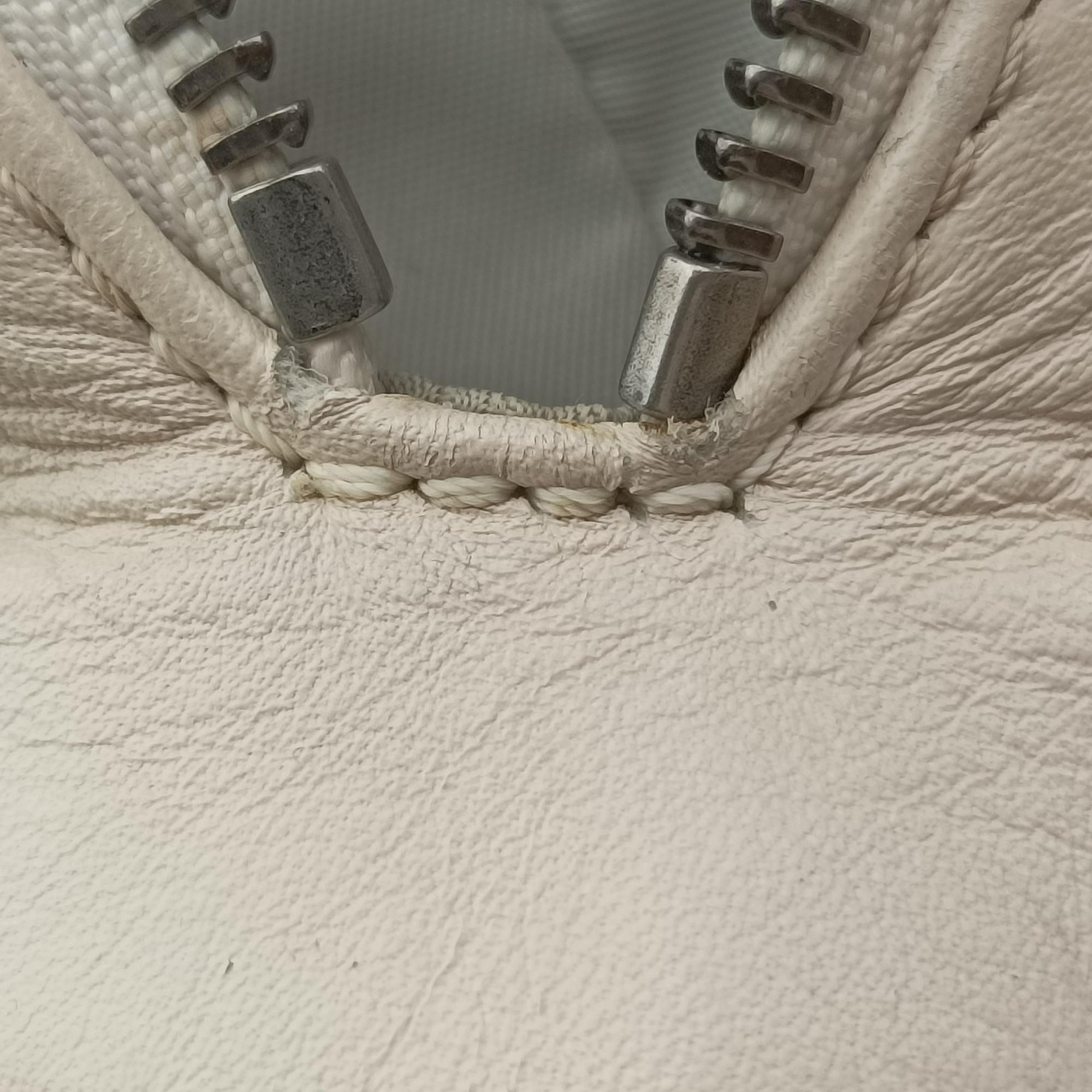 Vintage Christian Dior Dior Romantique Beige Oblique Canvas  shoulderbag | stylenewstar