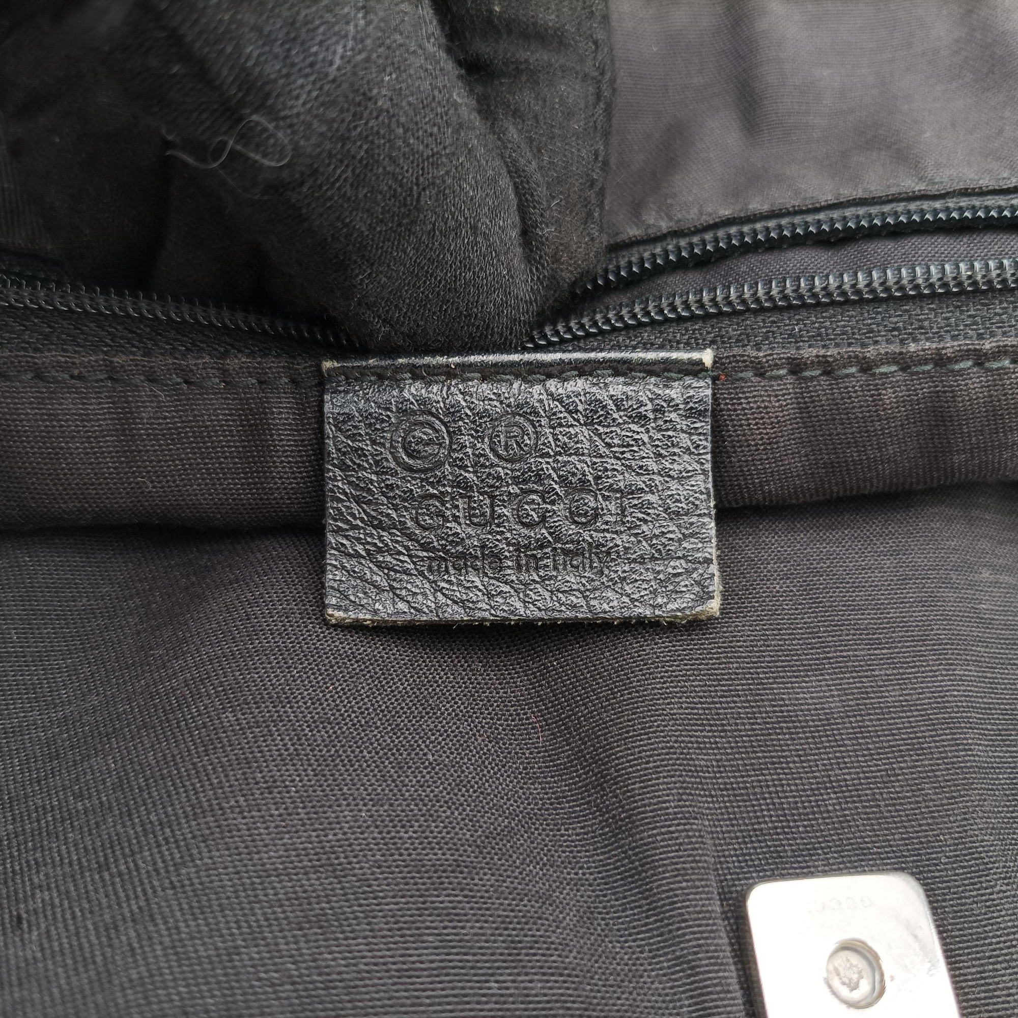 Secondhand Gucci Abbey Black Canvas × Leather 293580 handbag | stylenewstar