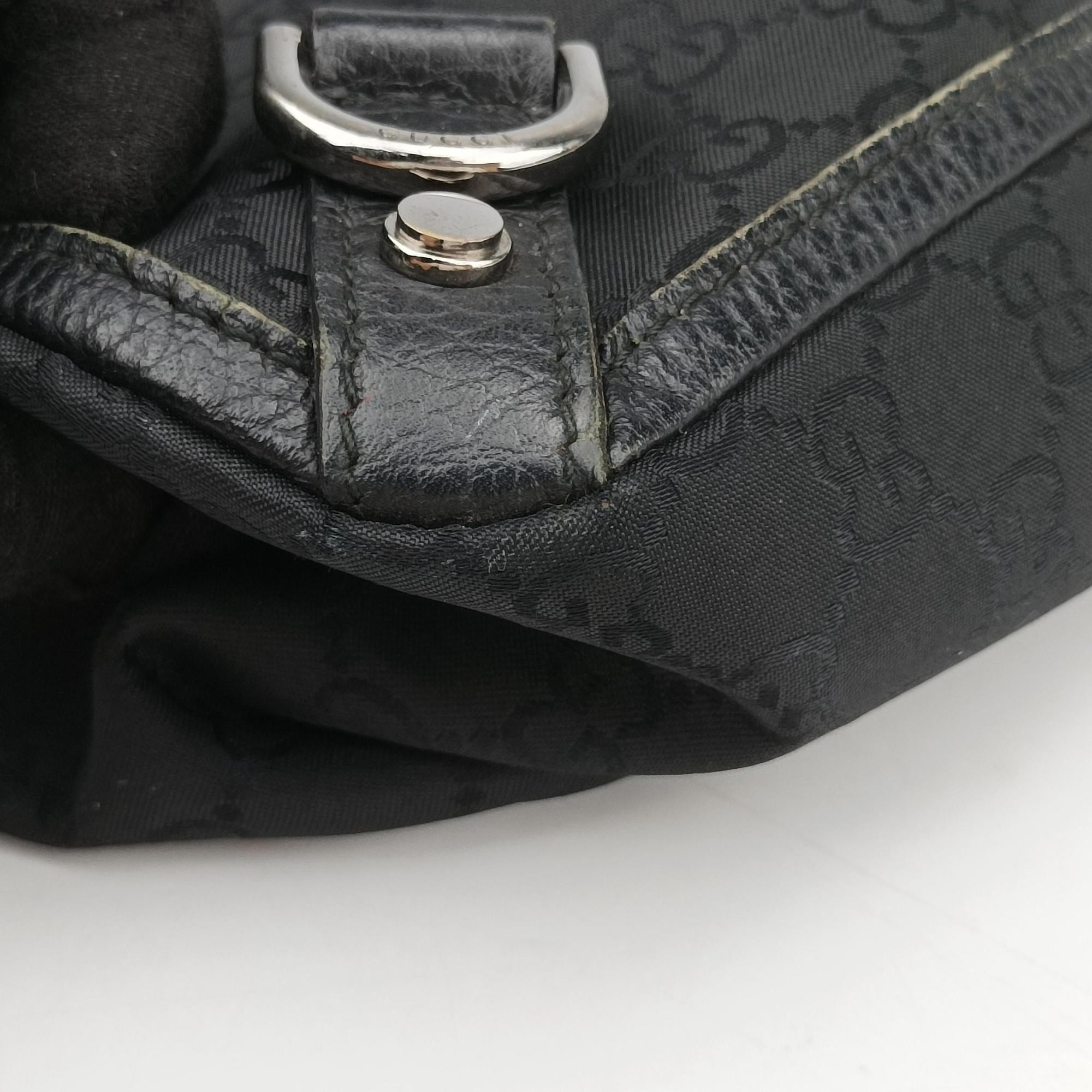 Secondhand Gucci Abbey Black Canvas × Leather 293580 handbag | stylenewstar