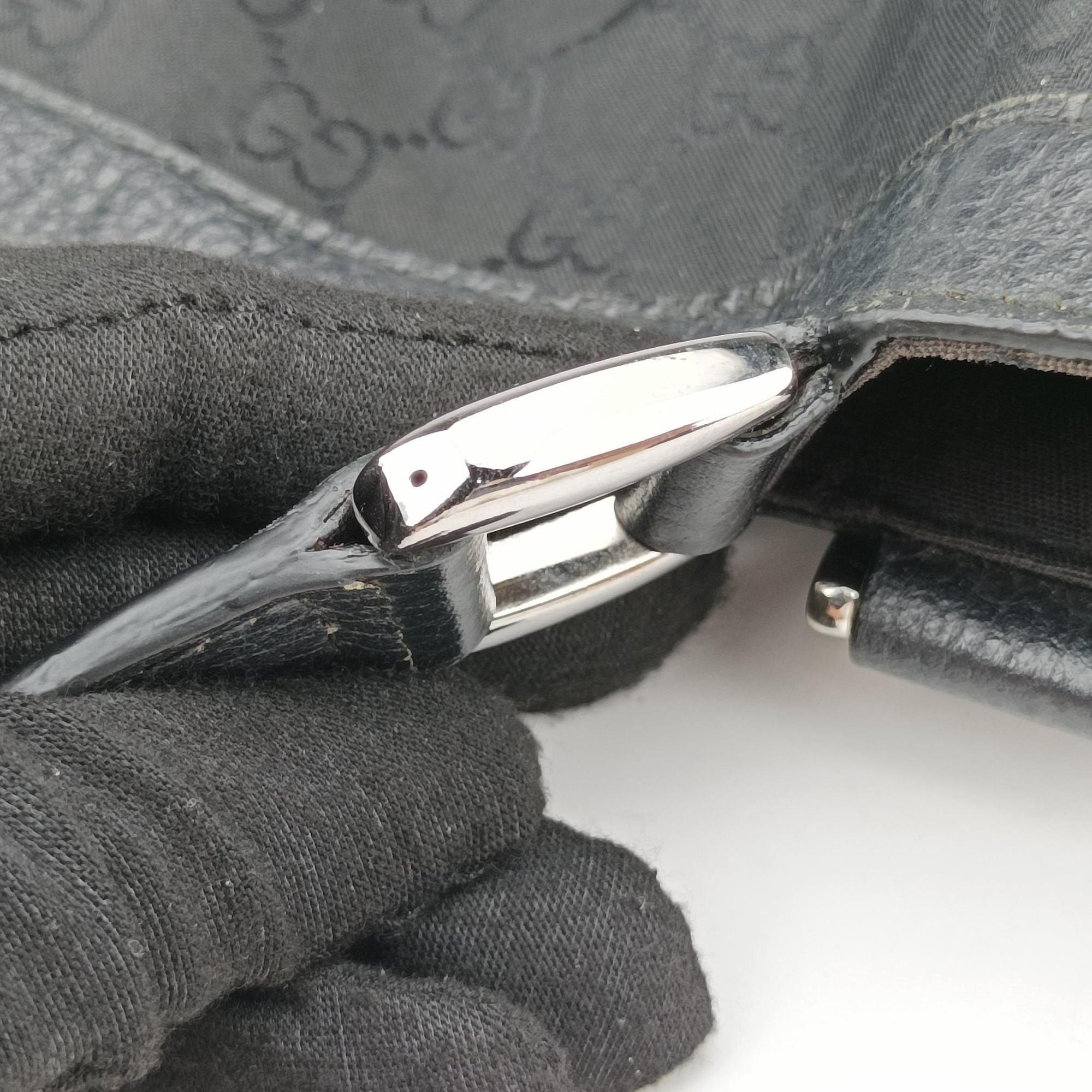 Secondhand Gucci Abbey Black Canvas × Leather 293580 handbag | stylenewstar