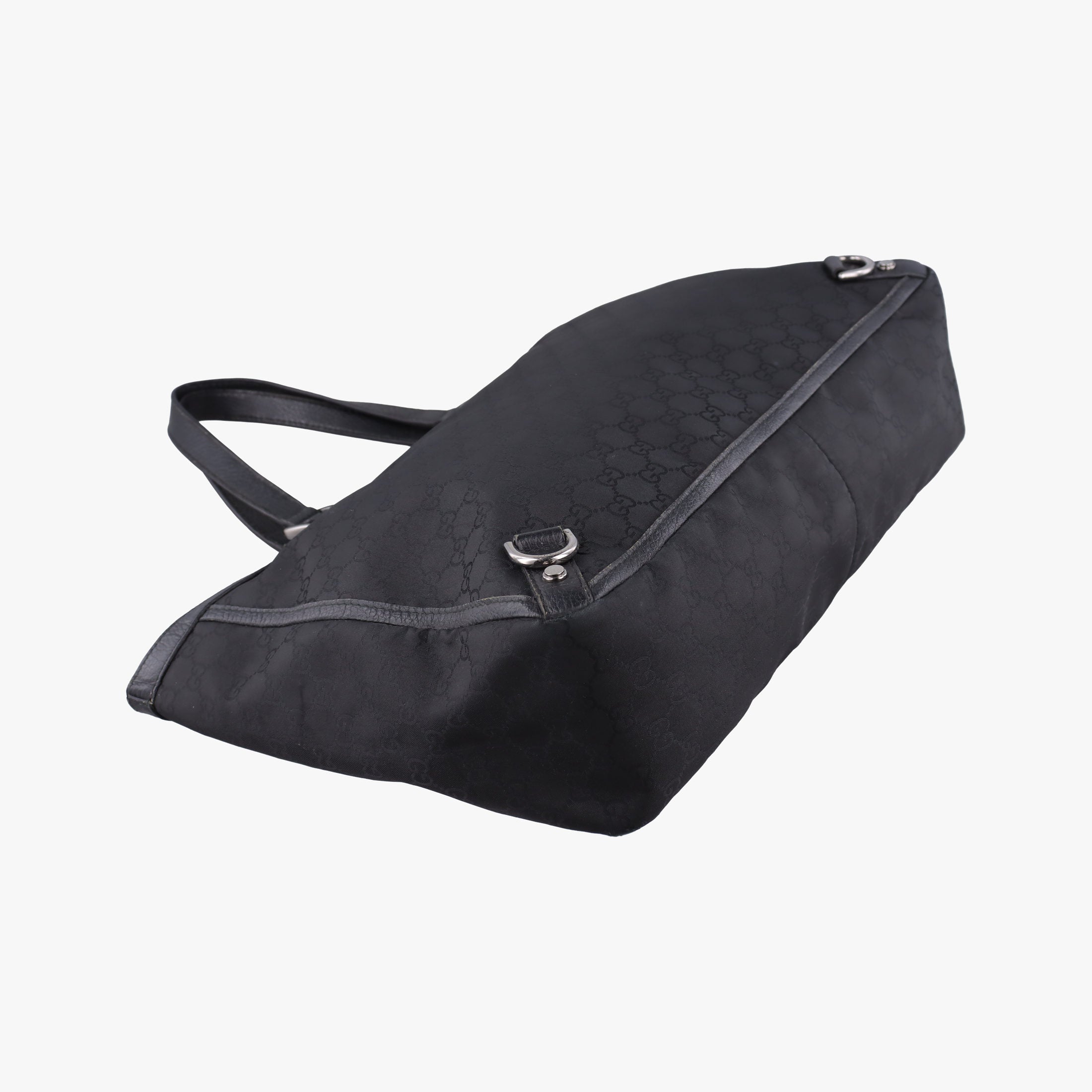 Secondhand Gucci Abbey Black Canvas × Leather 293580 handbag | stylenewstar