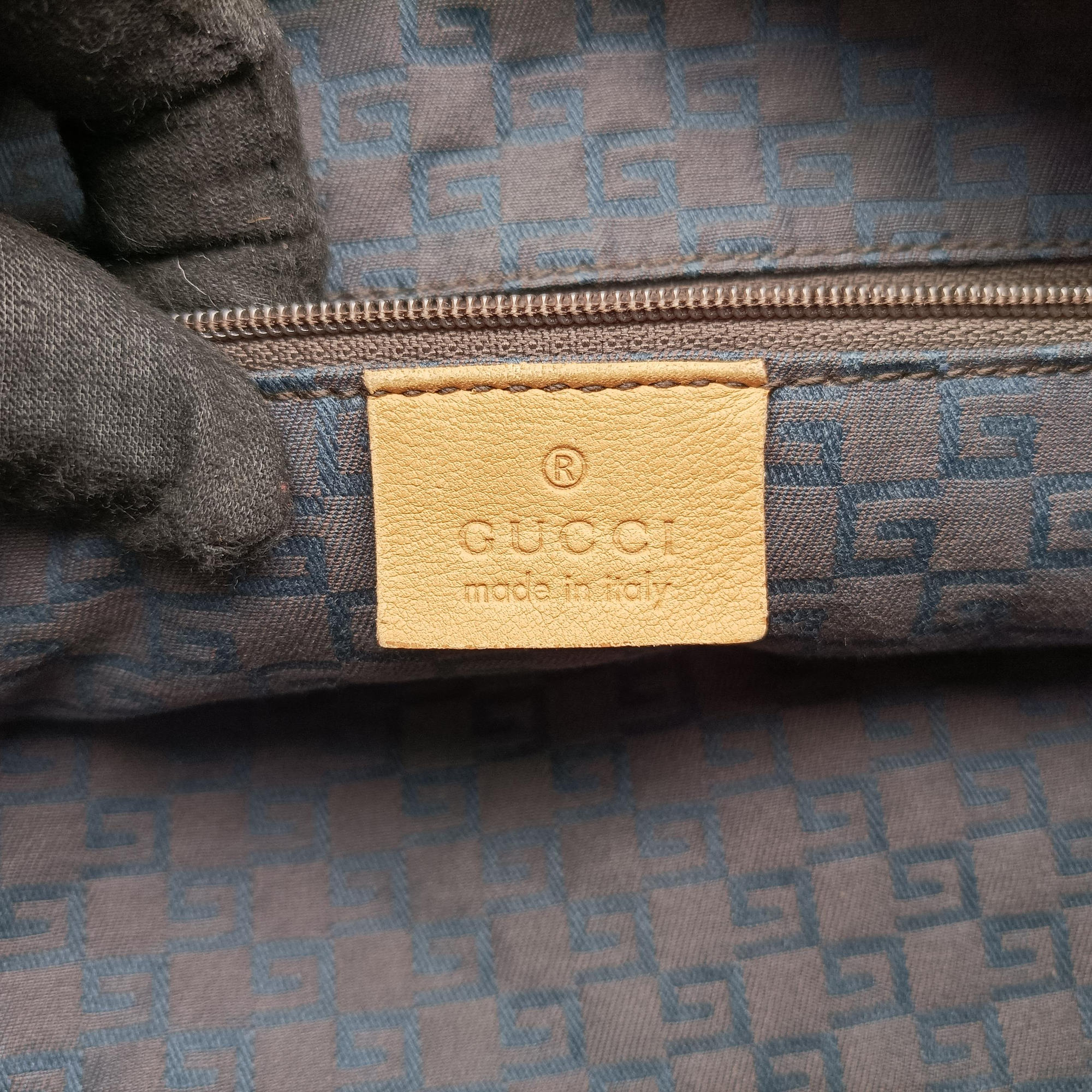 Pre-owned Gucci Hobo Brown leather 95726 handbag | stylenewstar
