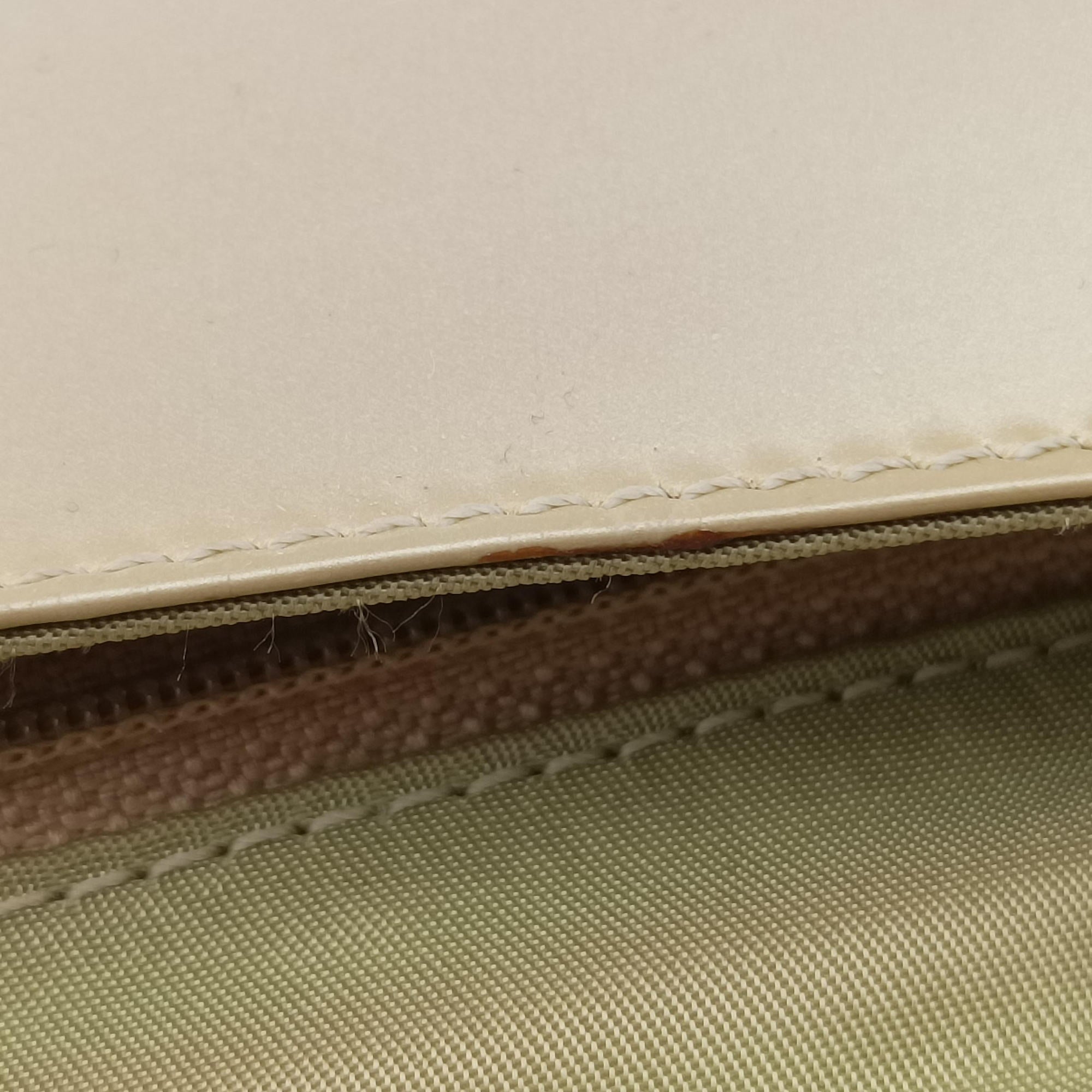 Pre-owned Christian Dior Maris Pearl White leather  shoulderbag | stylenewstar