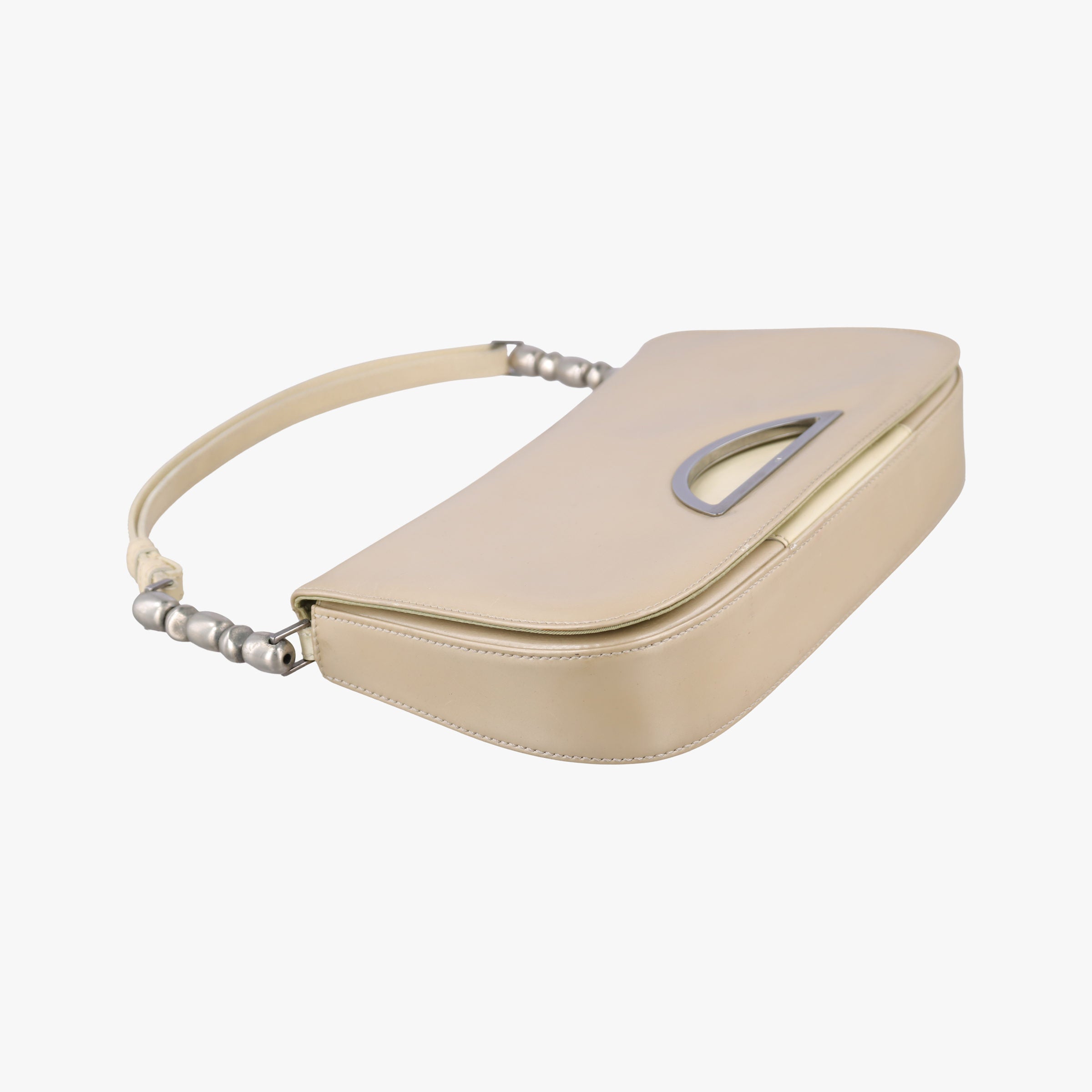 Pre-owned Christian Dior Maris Pearl White leather  shoulderbag | stylenewstar