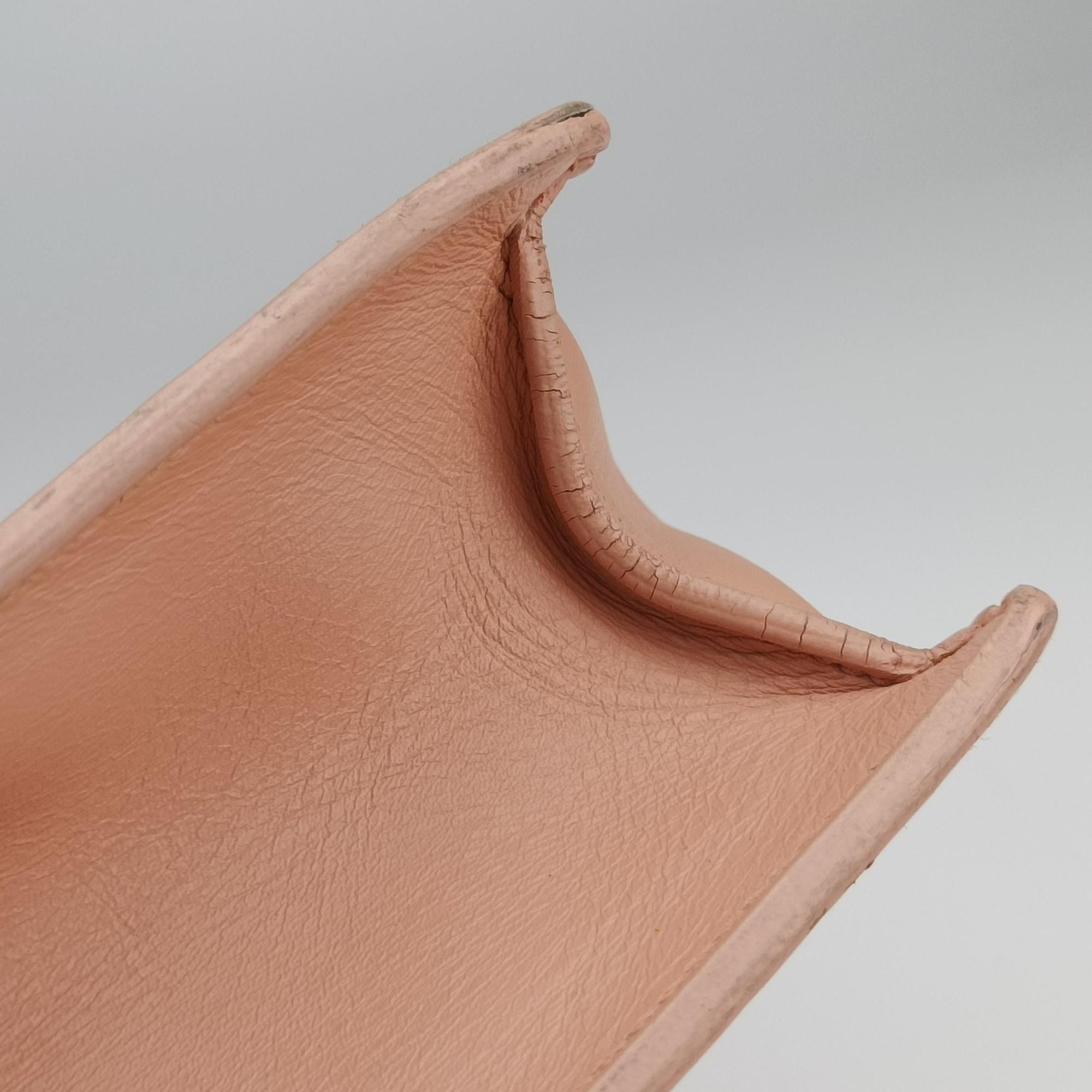 Pre-owned Yves Saint Laurent BETTY Pink Leather 314515 shoulderbag | stylenewstar
