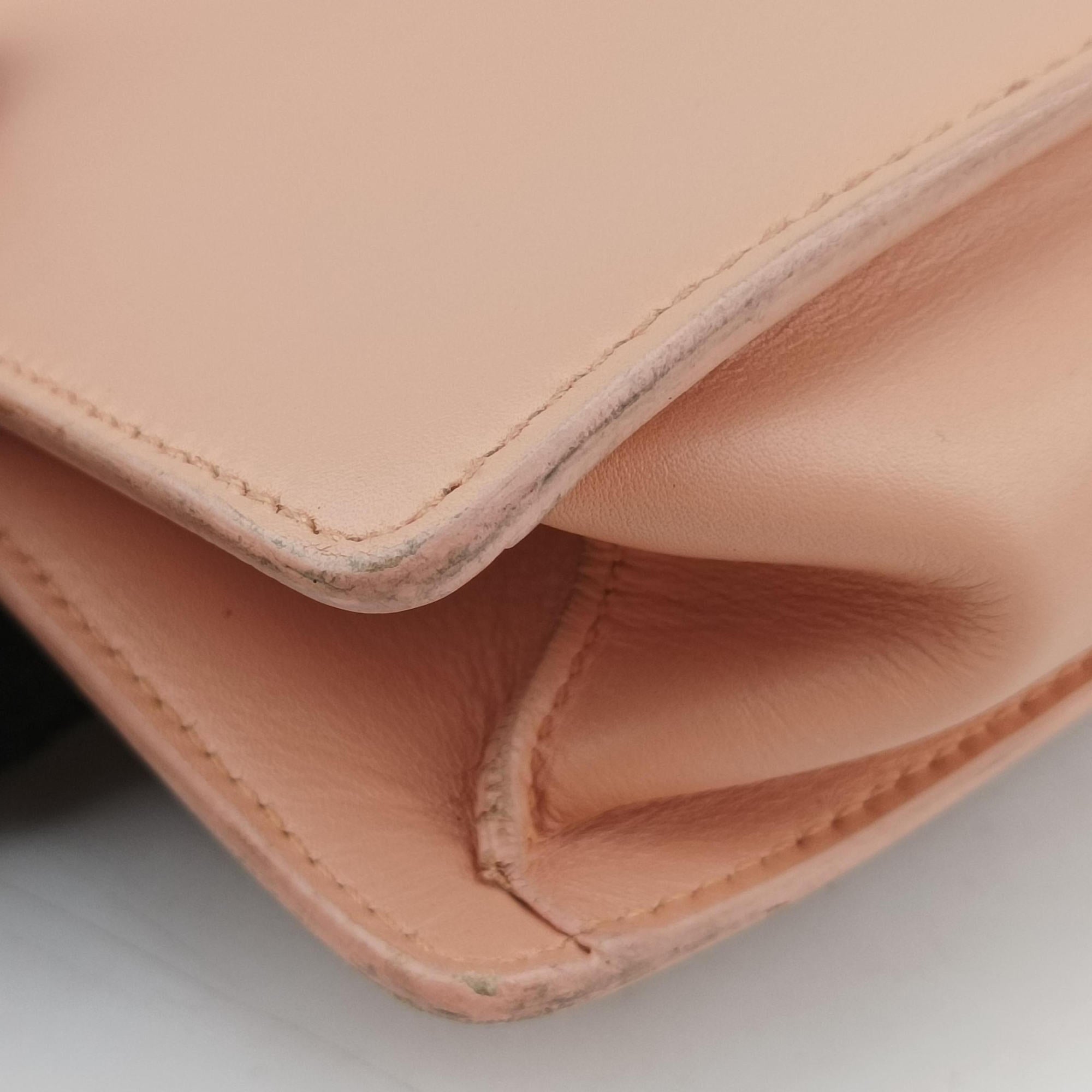 Pre-owned Yves Saint Laurent BETTY Pink Leather 314515 shoulderbag | stylenewstar