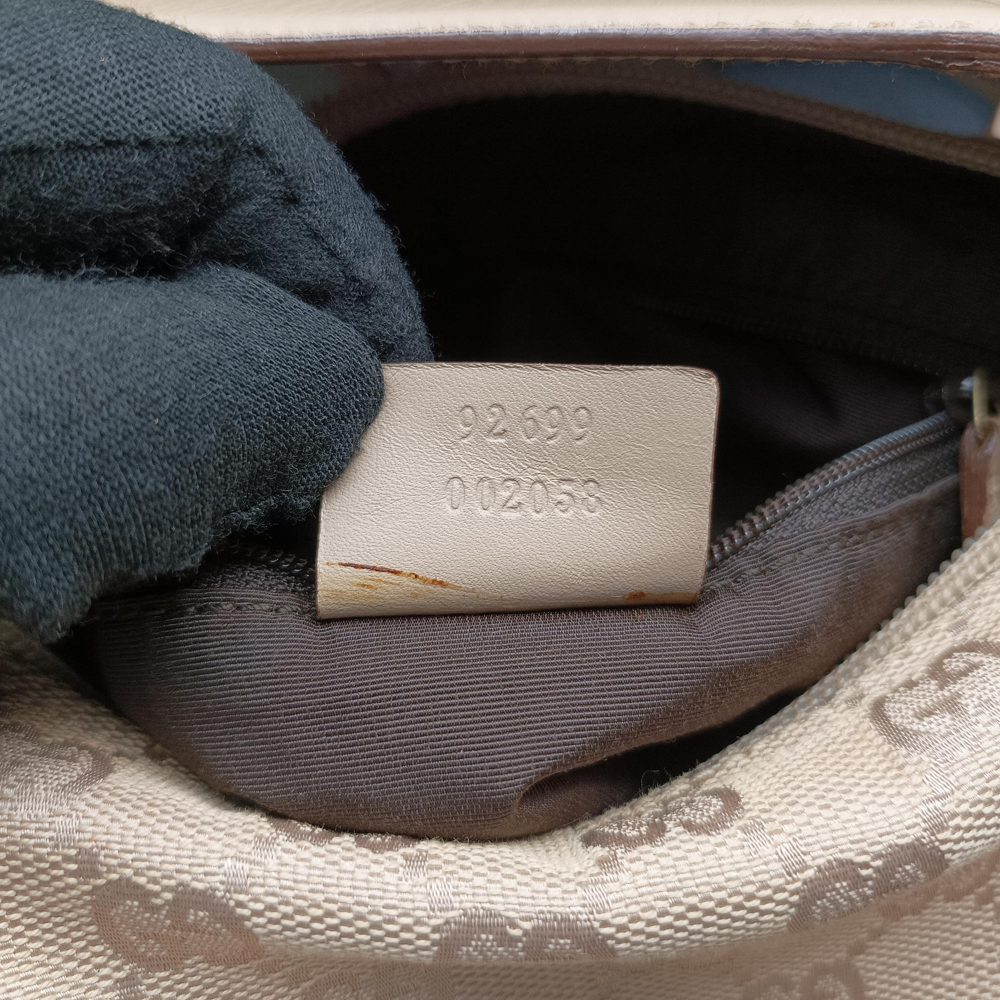 Pre-owned Gucci GG Canvas Beige Canvas x Leather 92699 handbag | stylenewstar