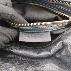 Secondhand Givenchy Pandora Black Leather  shoulderbag | stylenewstar