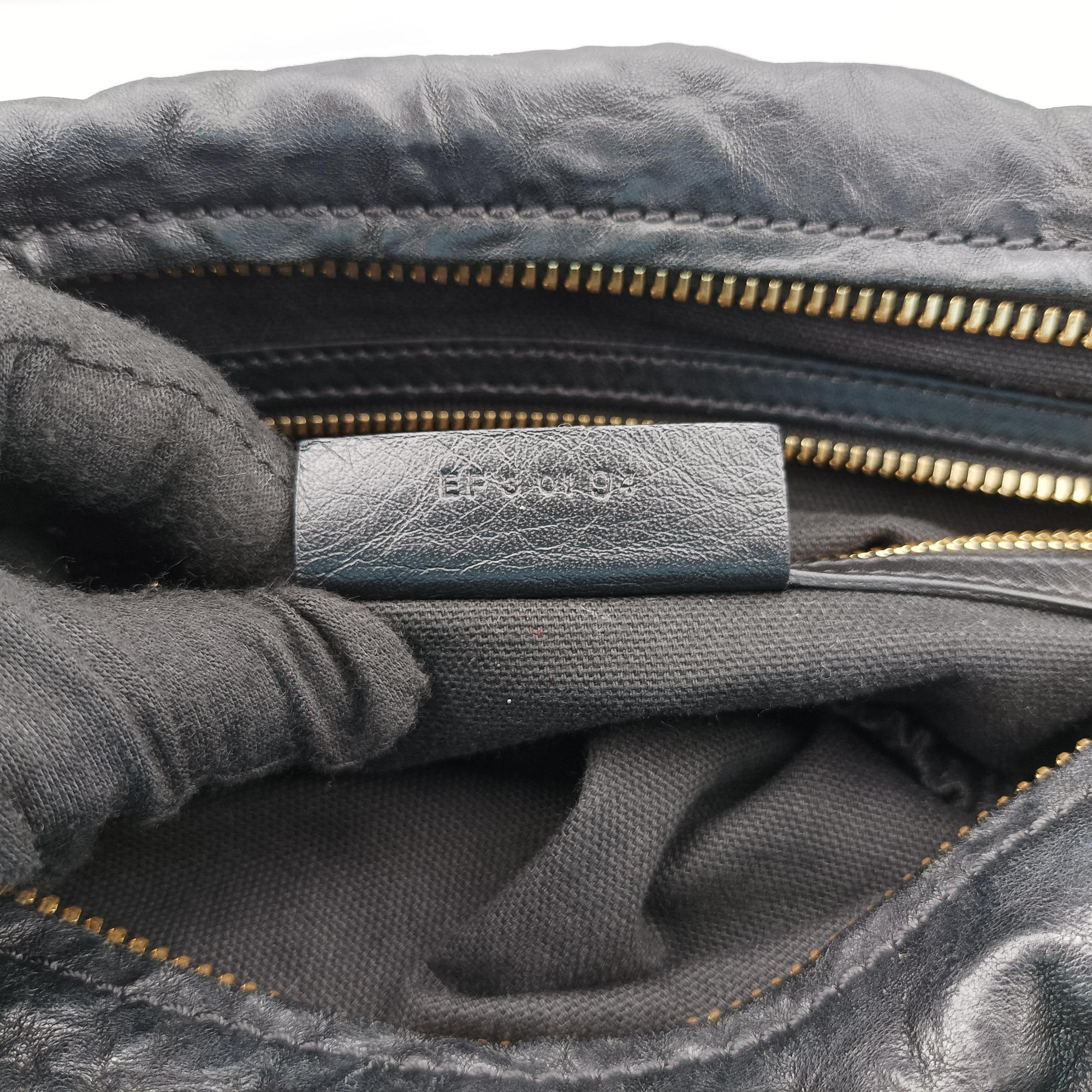 Secondhand Givenchy Pandora Black Leather  shoulderbag | stylenewstar