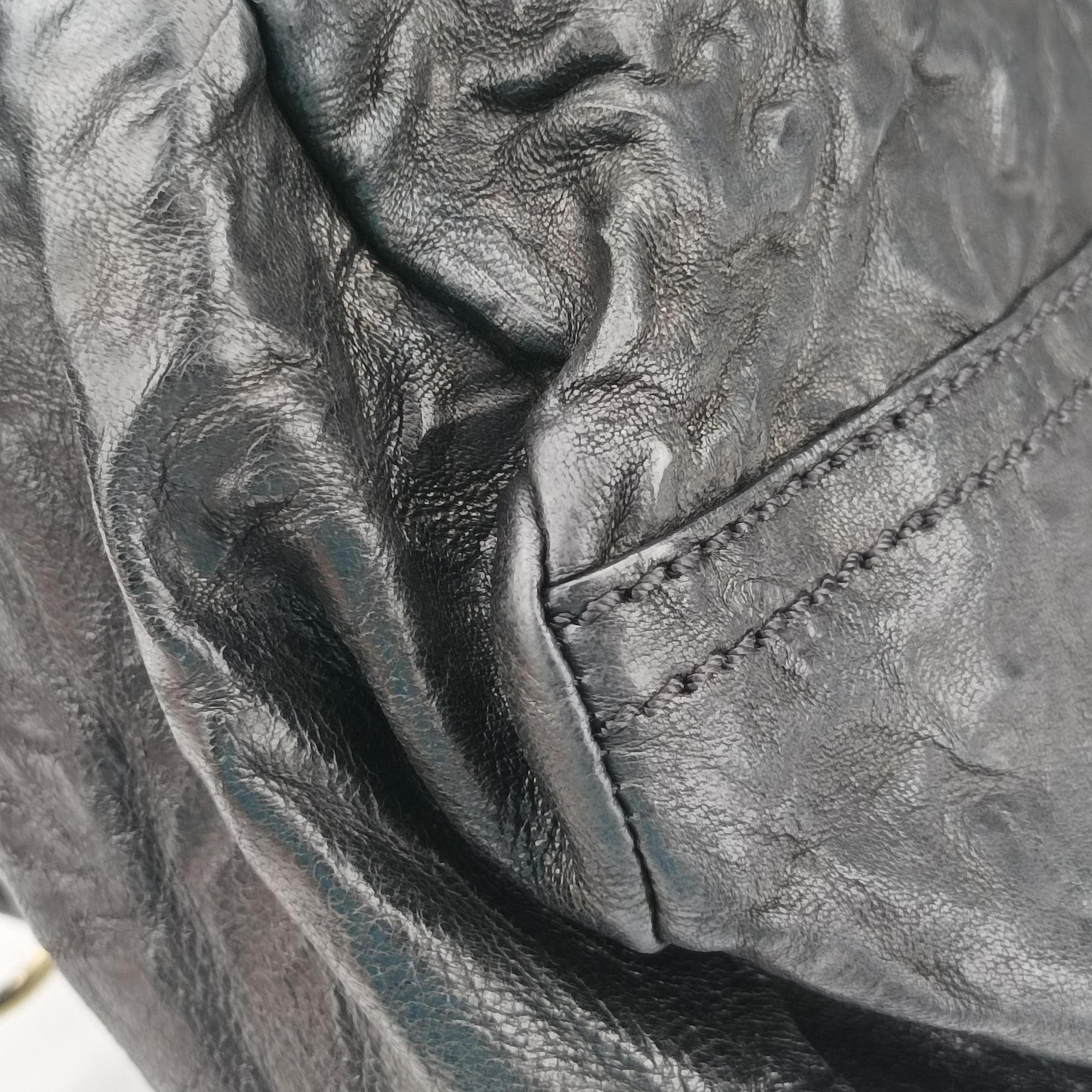 Secondhand Givenchy Pandora Black Leather  shoulderbag | stylenewstar