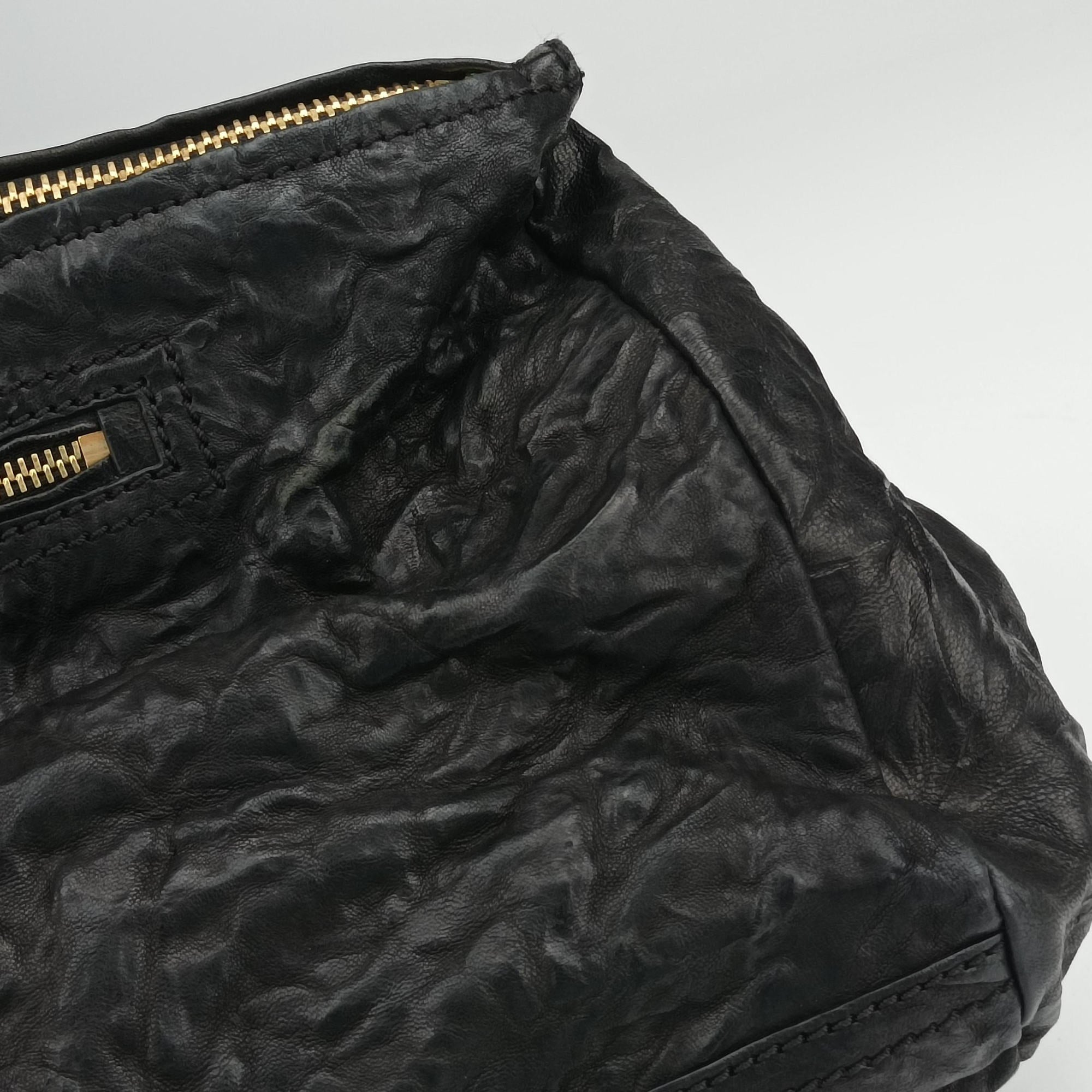 Secondhand Givenchy Pandora Black Leather  shoulderbag | stylenewstar