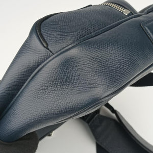 Secondhand Louis Vuitton Outdoor Messenger PM Navy Taiga M33437 shoulderbag | stylenewstar