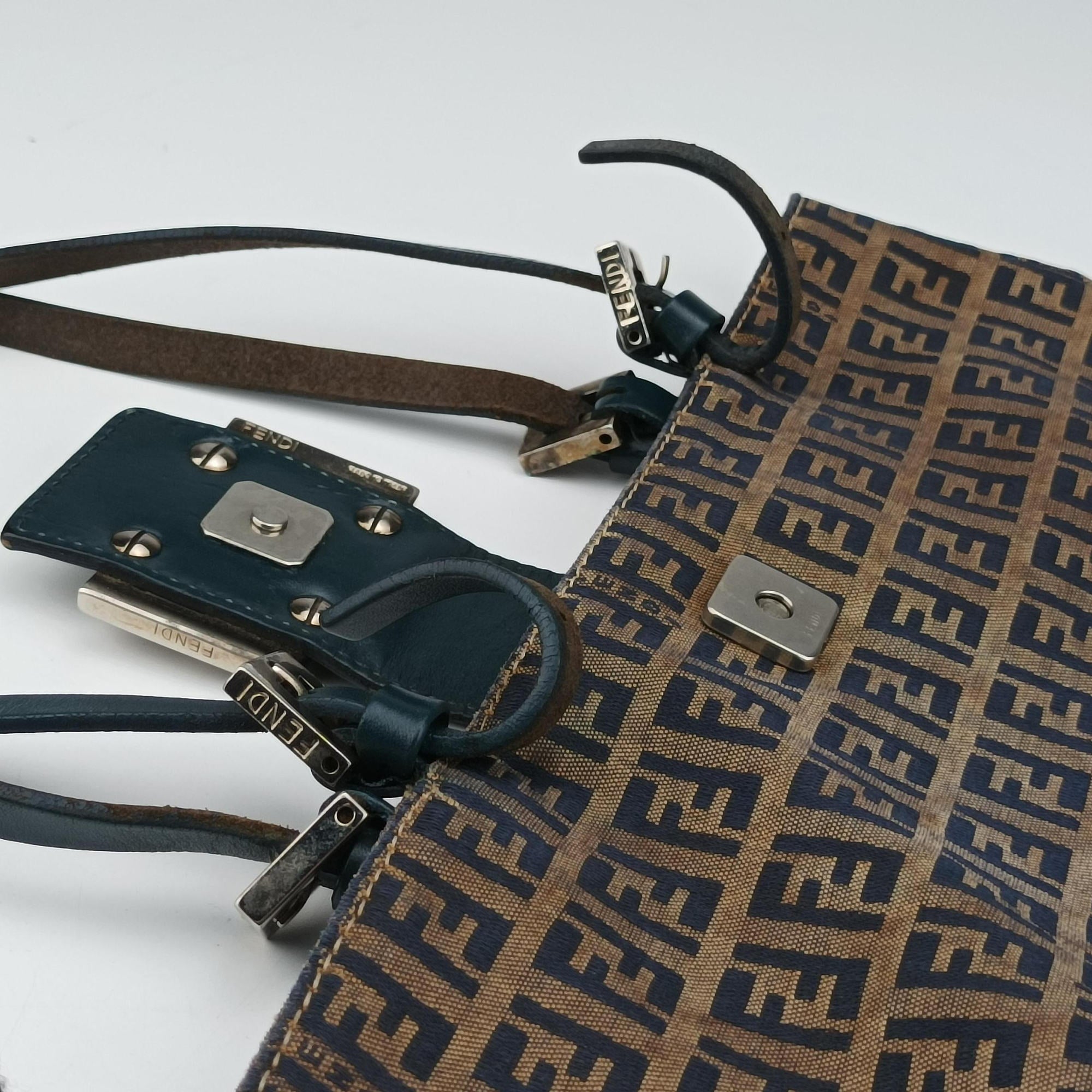 Vintage Fendi Zucchino Navy×Brown canvas×leather 8BR616 shoulderbag | stylenewstar
