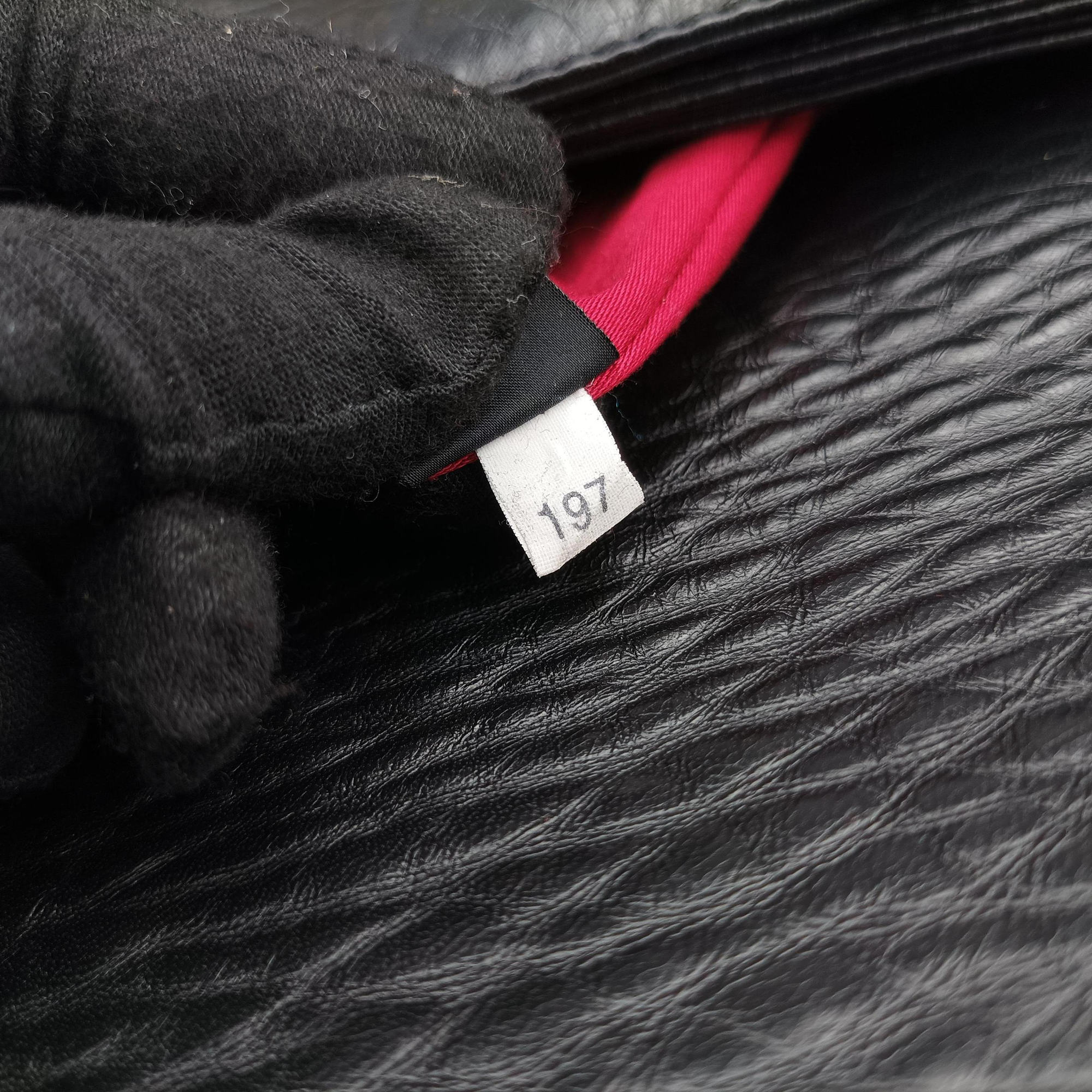 Pre-owned Miu Miu Madras Black Leather  shoulderbag | stylenewstar