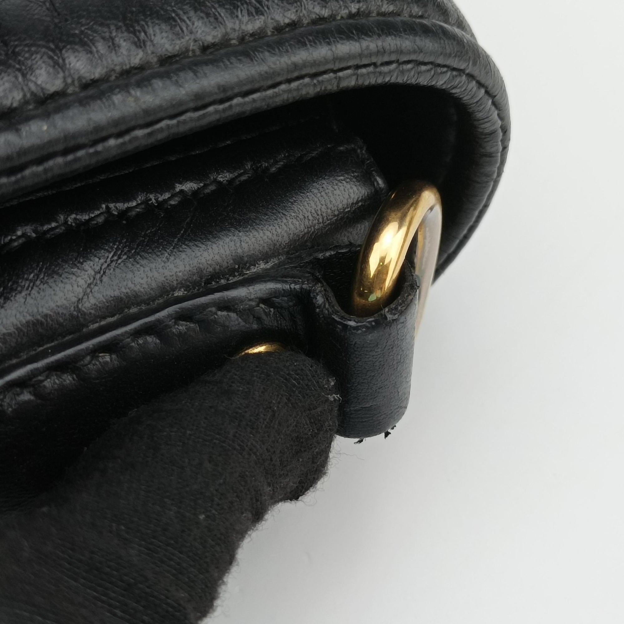 Pre-owned Miu Miu Madras Black Leather  shoulderbag | stylenewstar