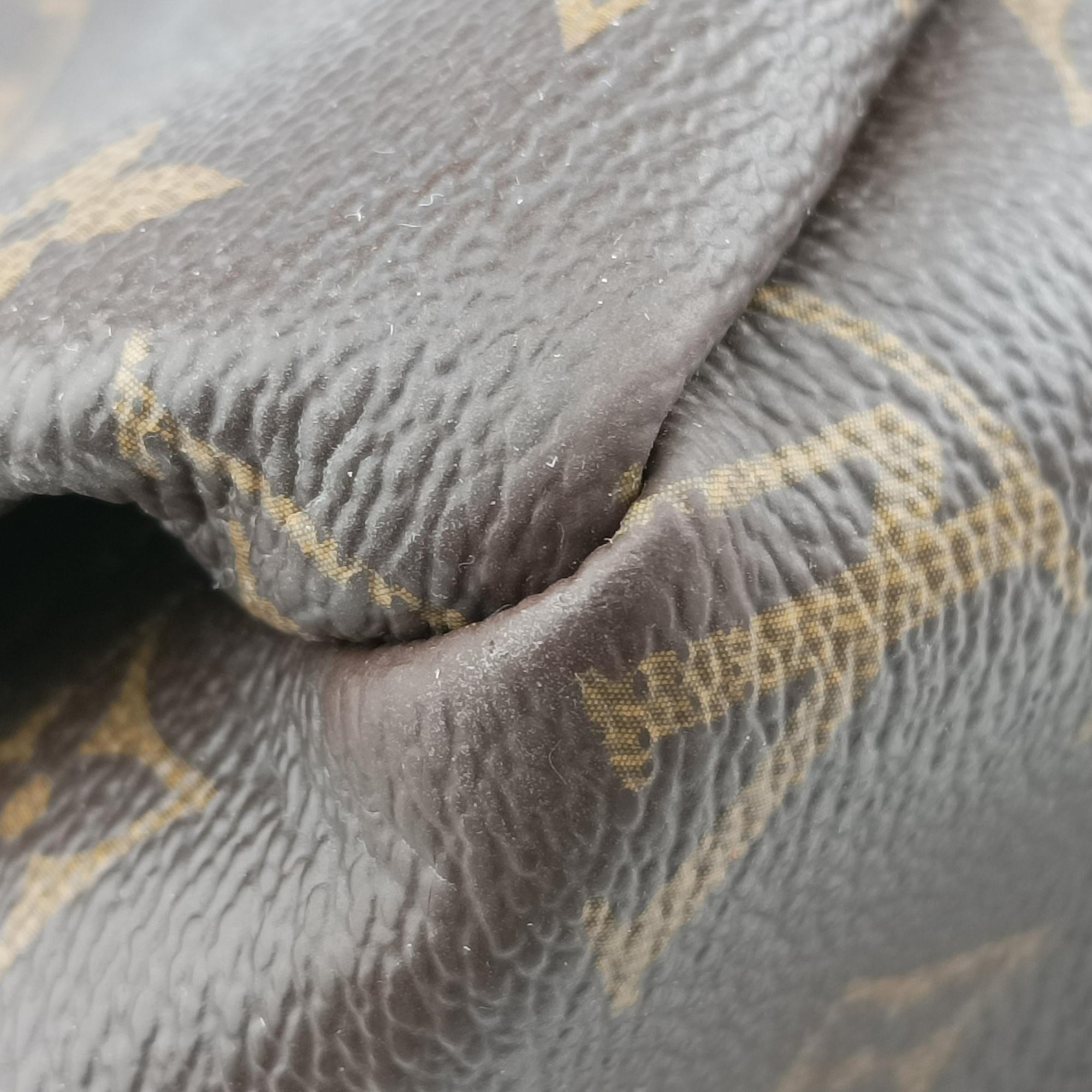 Pre-owned Louis Vuitton ARTSY MM Brown Monogram Canvas M40249 shoulderbag | stylenewstar