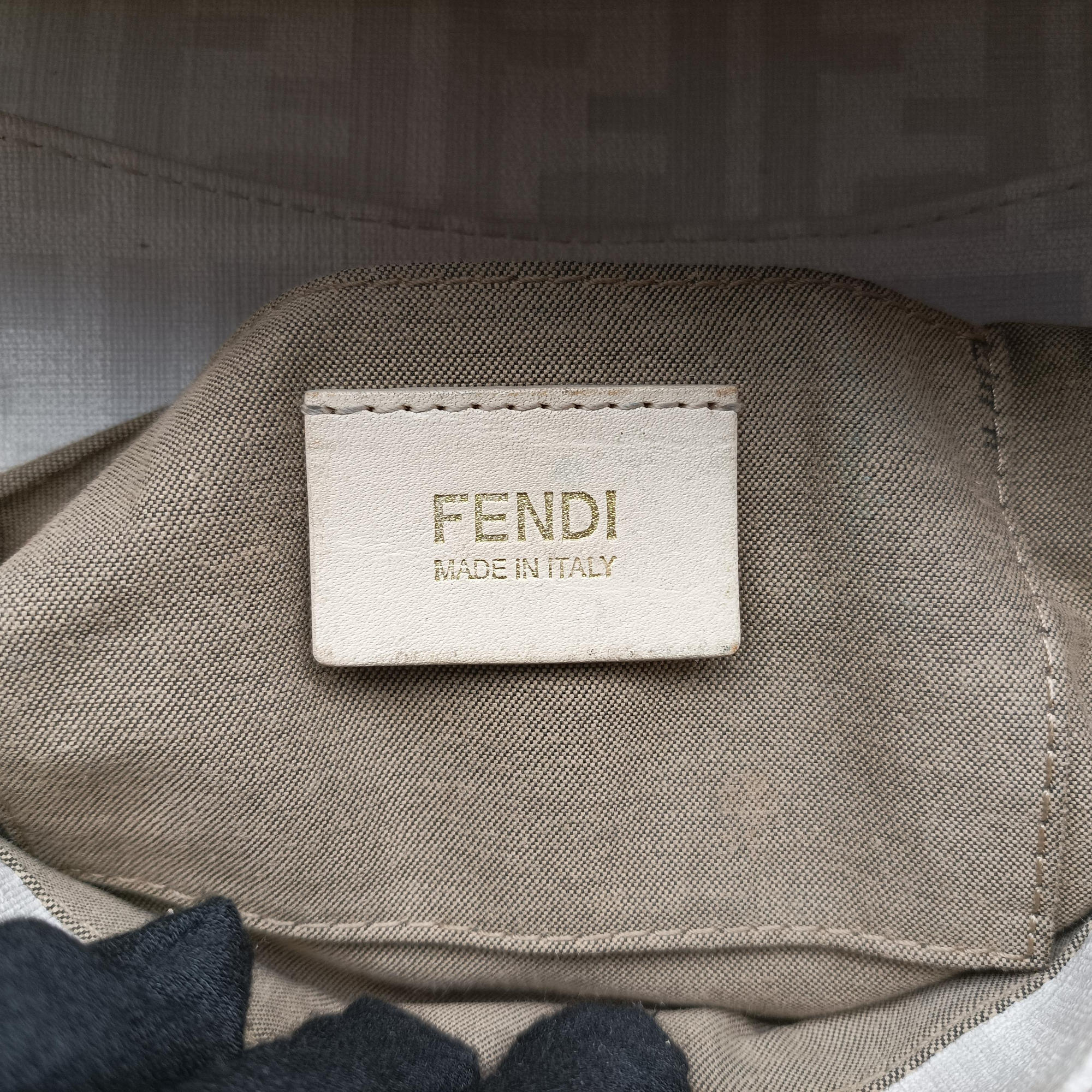 Pre-owned Fendi Tobacco Zucca Chef White PVC coated canvas 8BR445 handbag | stylenewstar