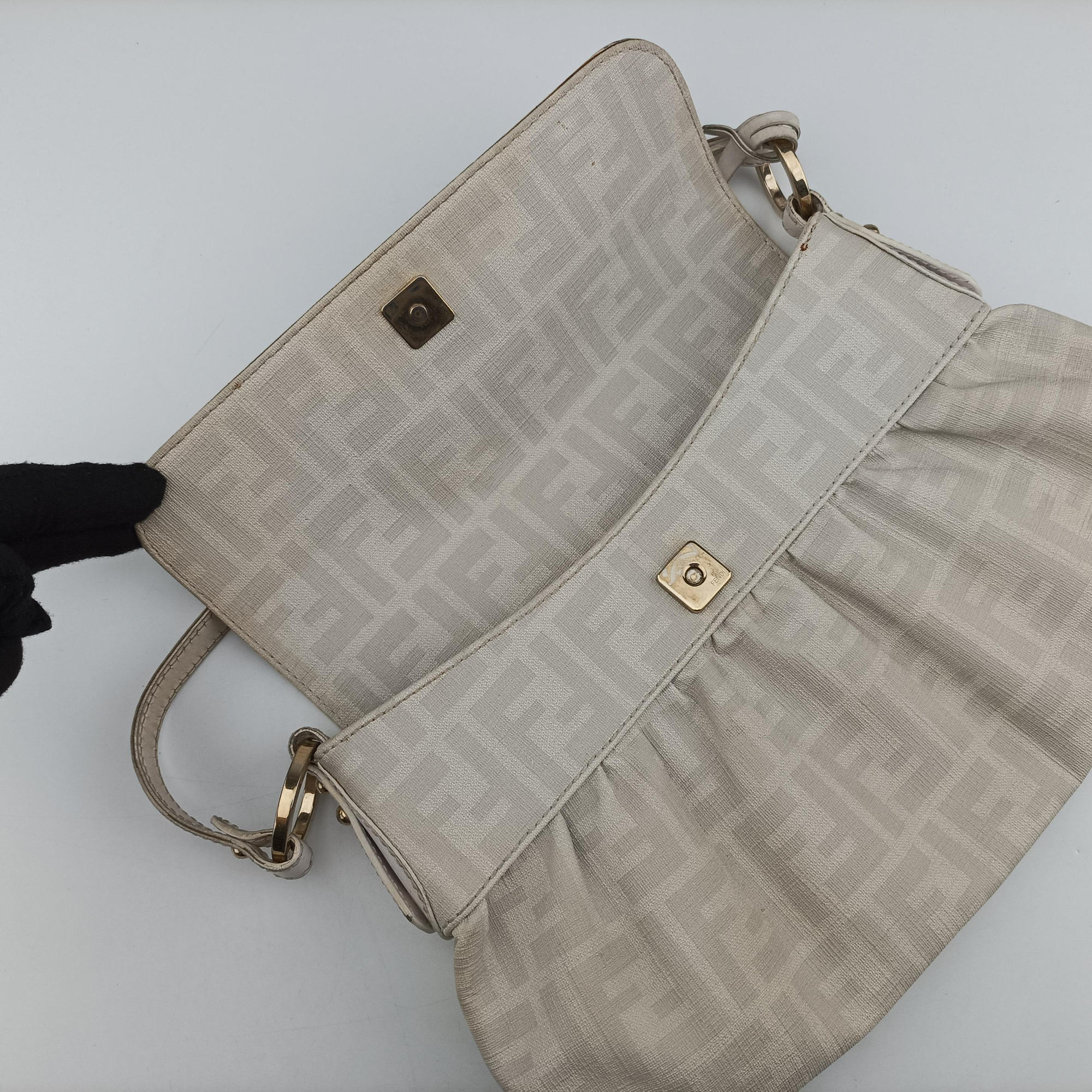 Pre-owned Fendi Tobacco Zucca Chef White PVC coated canvas 8BR445 handbag | stylenewstar