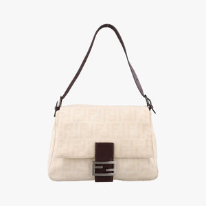 Pre-owned Fendi Mamma Bucket White canvas×leather  carrybag | stylenewstar
