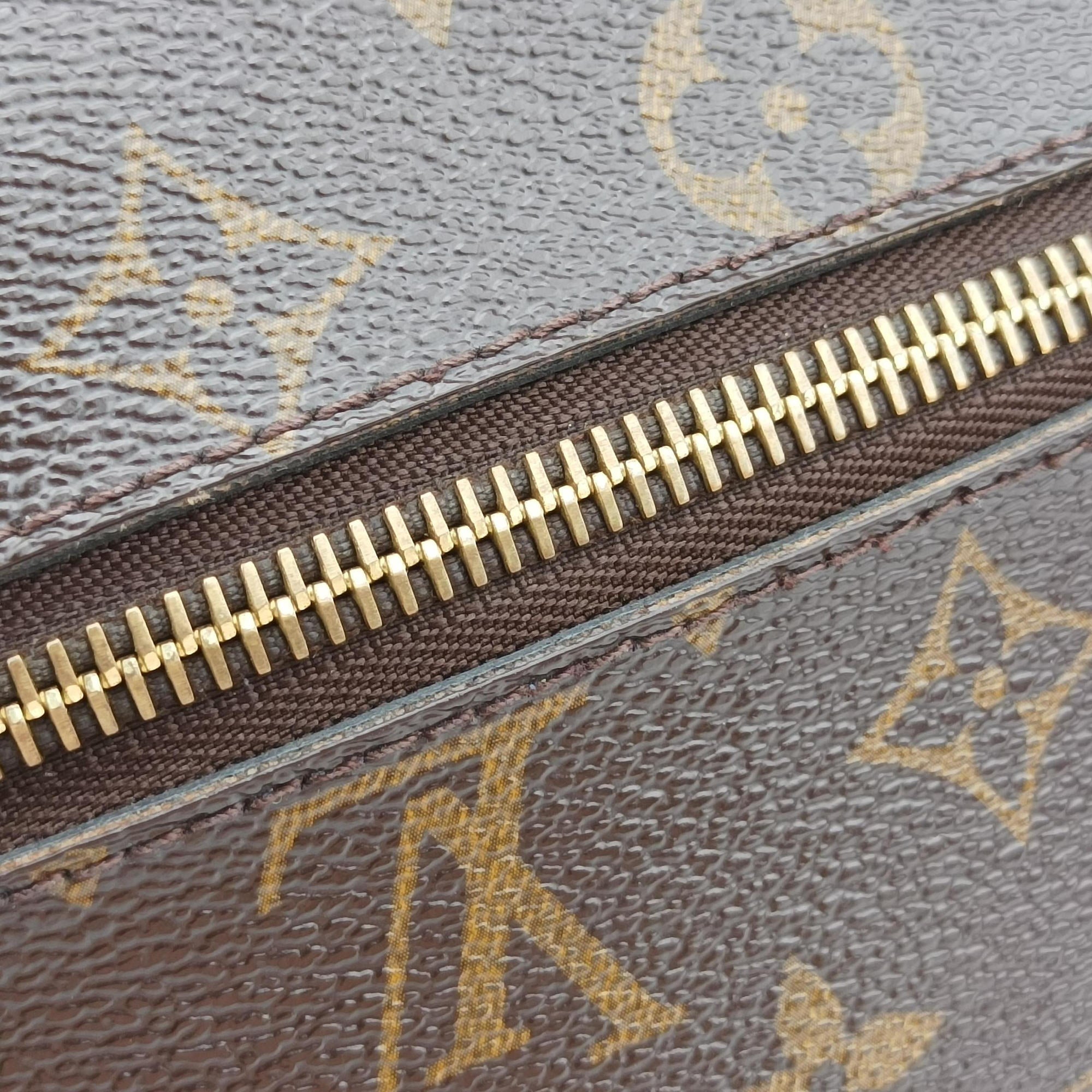 Pre-owned Louis Vuitton Pochette Metis MM Brown Monogram Canvas M44875 shoulderbag | stylenewstar
