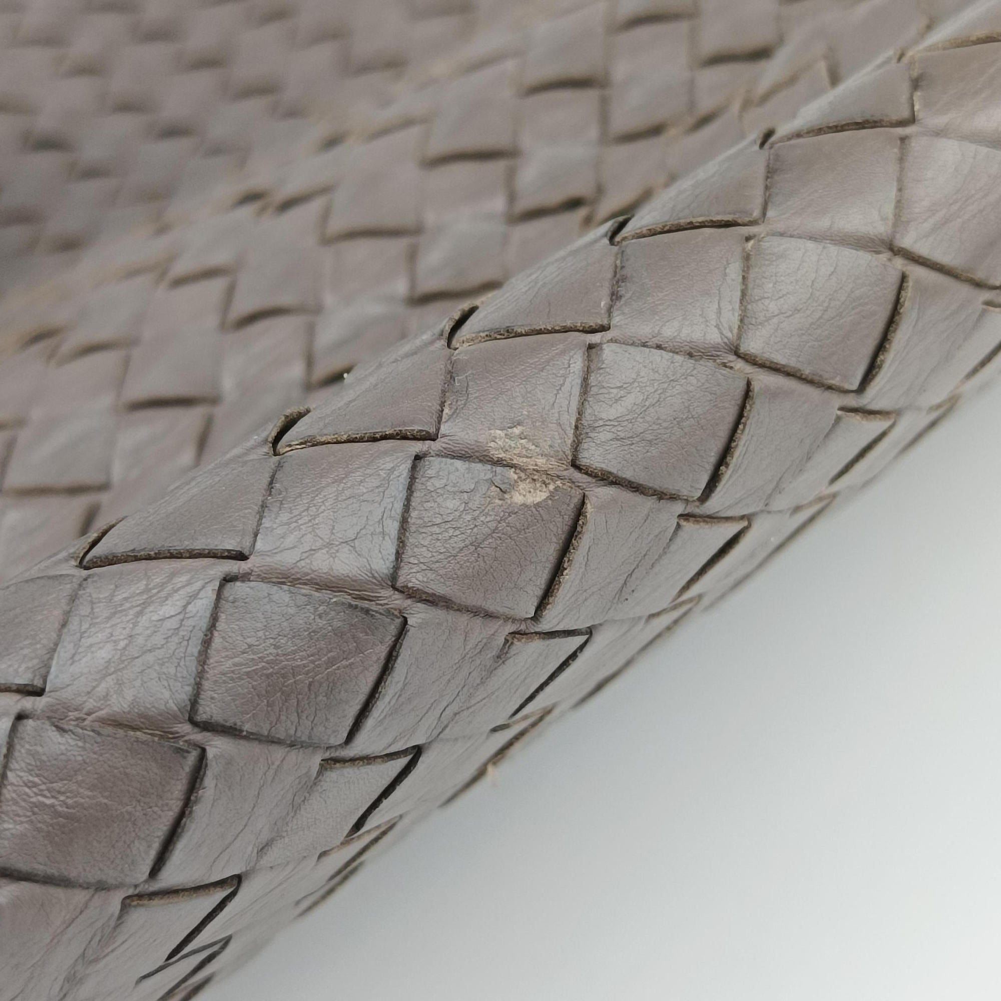 Pre-owned Bottega Veneta Intrecciato Shopper Acatl Brown lambskin  handbag | stylenewstar