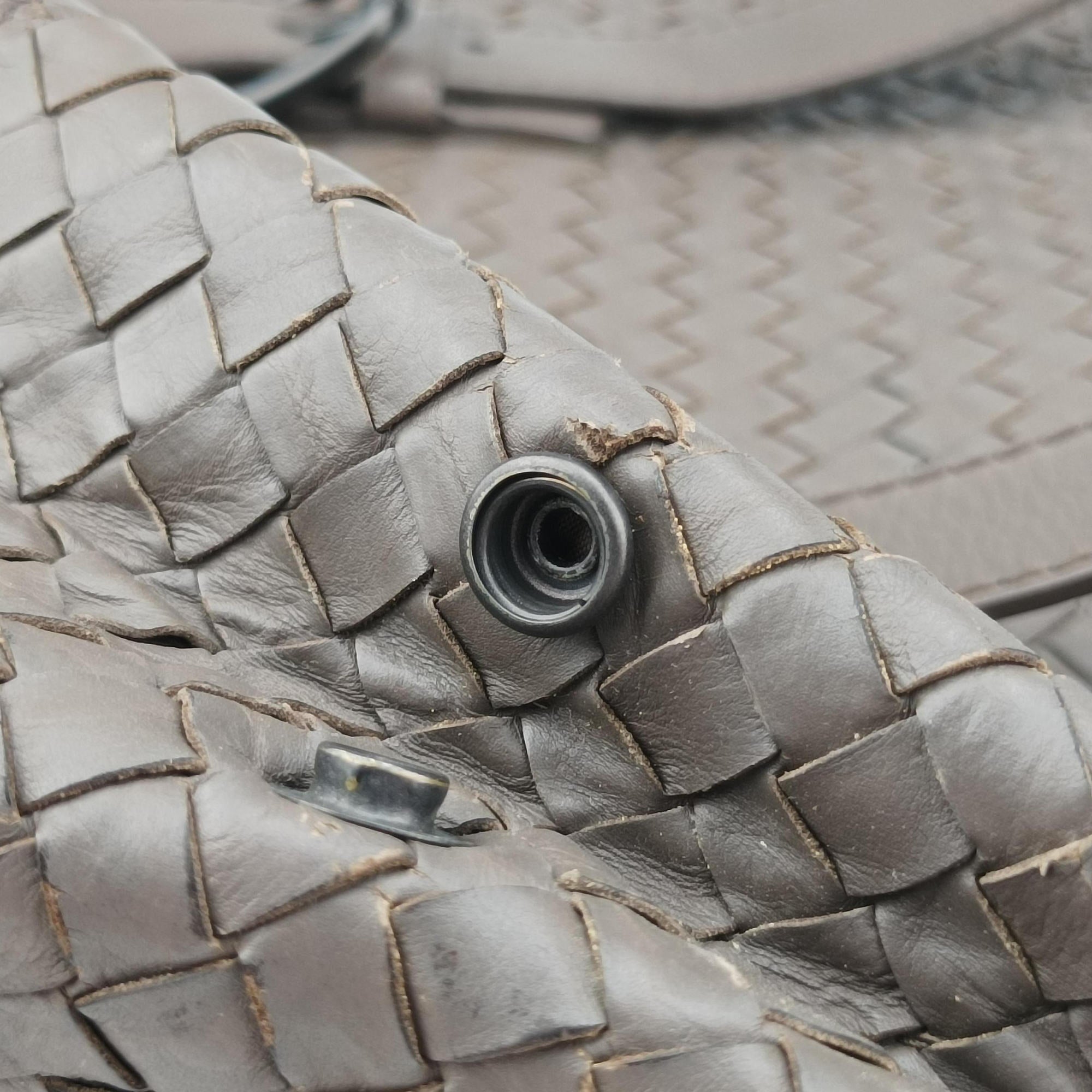 Pre-owned Bottega Veneta Intrecciato Shopper Acatl Brown lambskin  handbag | stylenewstar