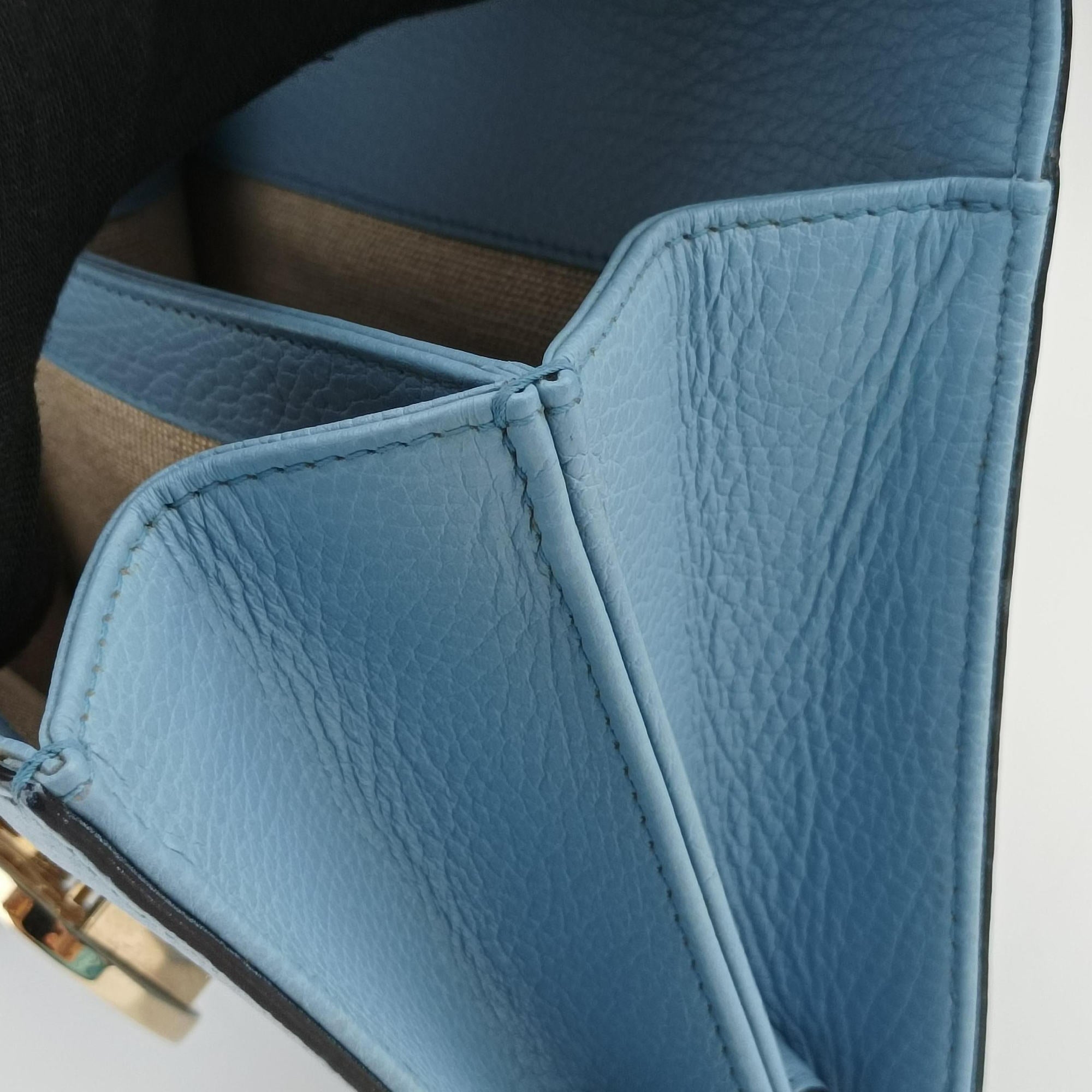 Pre-owned Gucci Interlocking G Blue Leather 510304 shoulderbag | stylenewstar